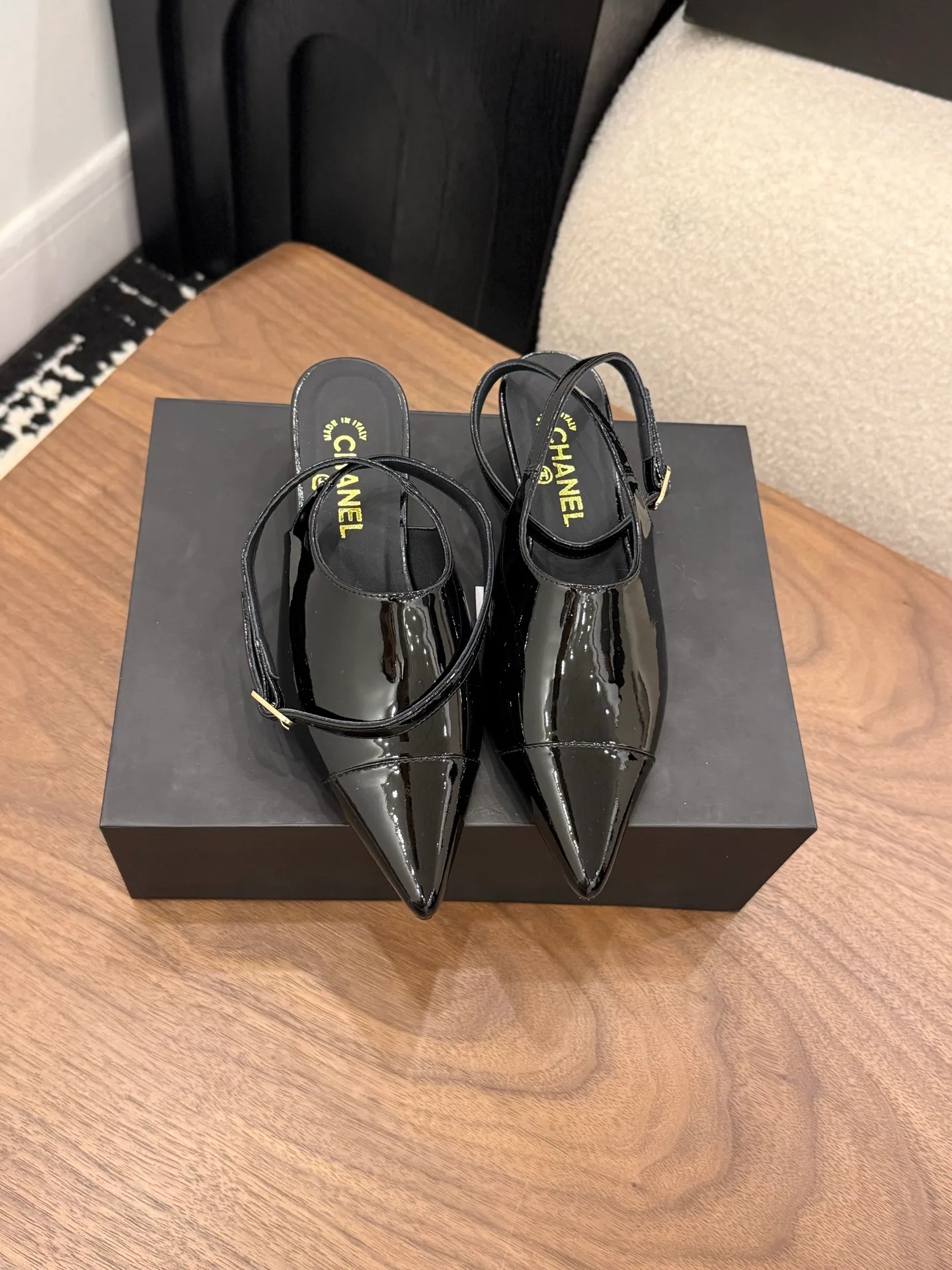 Босоножки Женские Chanel 11630458