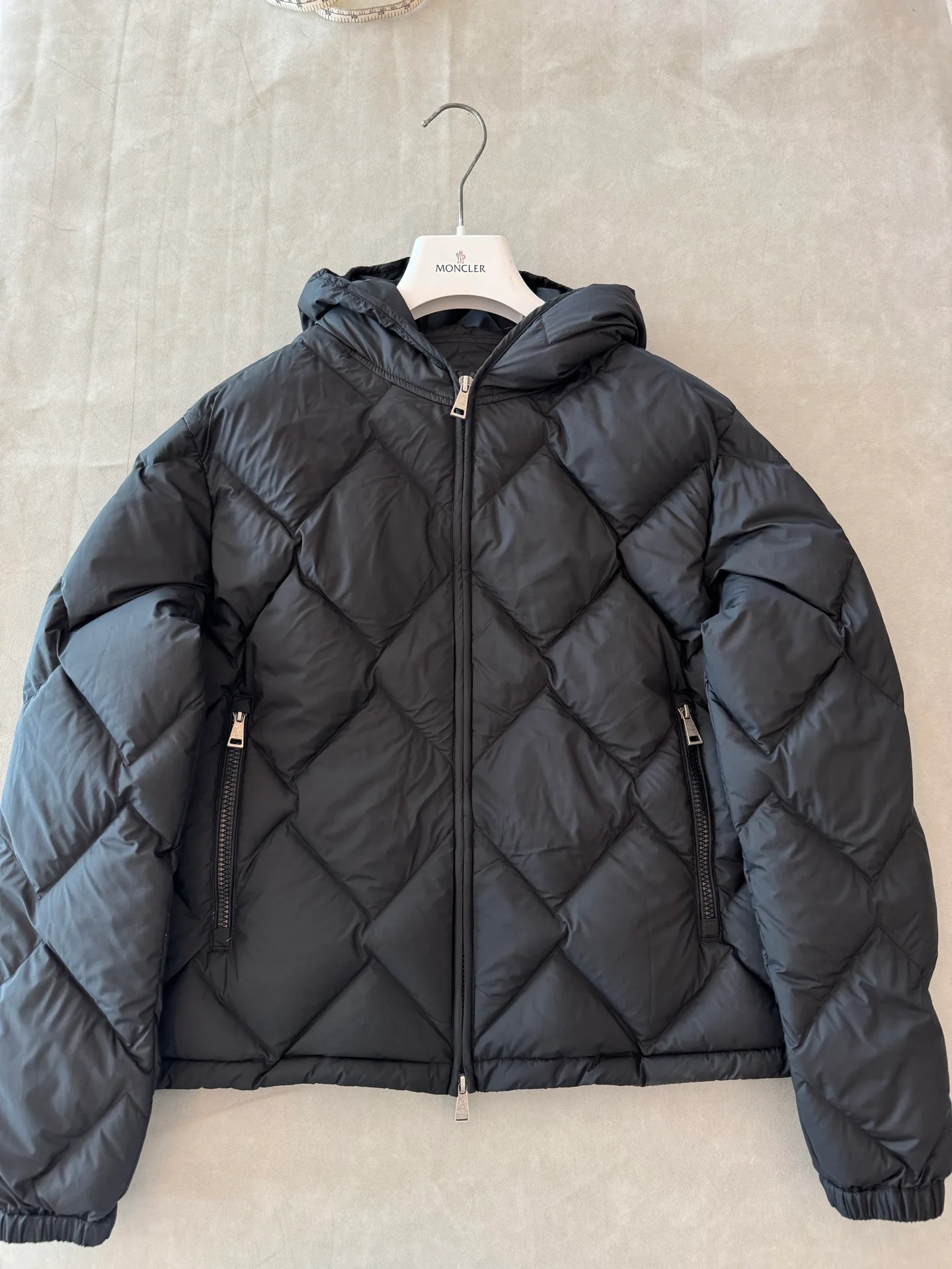 Куртки И Пуховики Женские Moncler 18869518