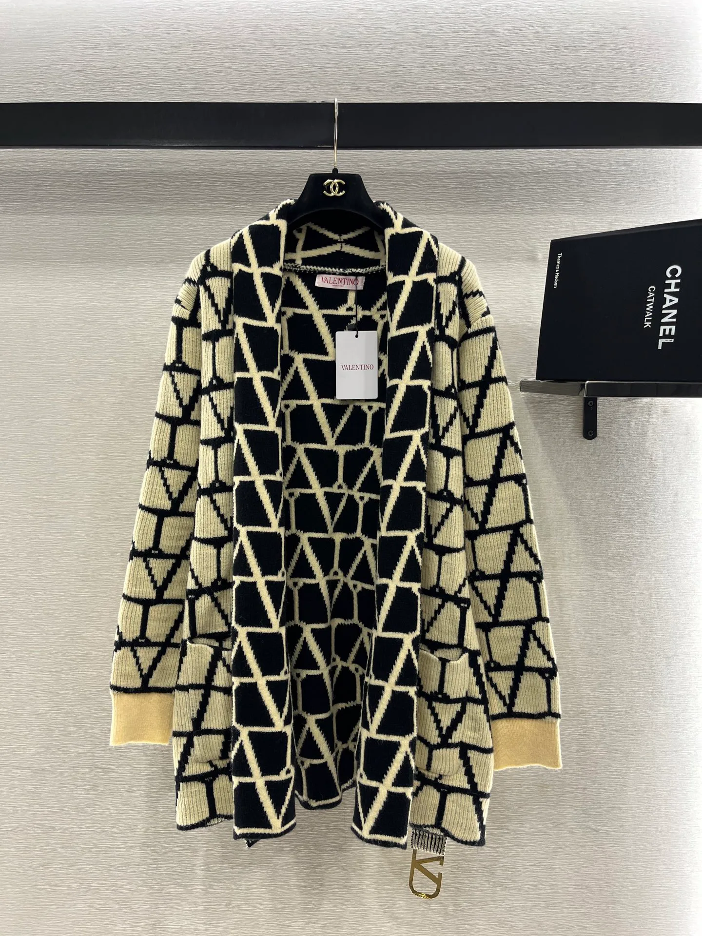 Джемперы И Свитеры Женские Valentino 432423