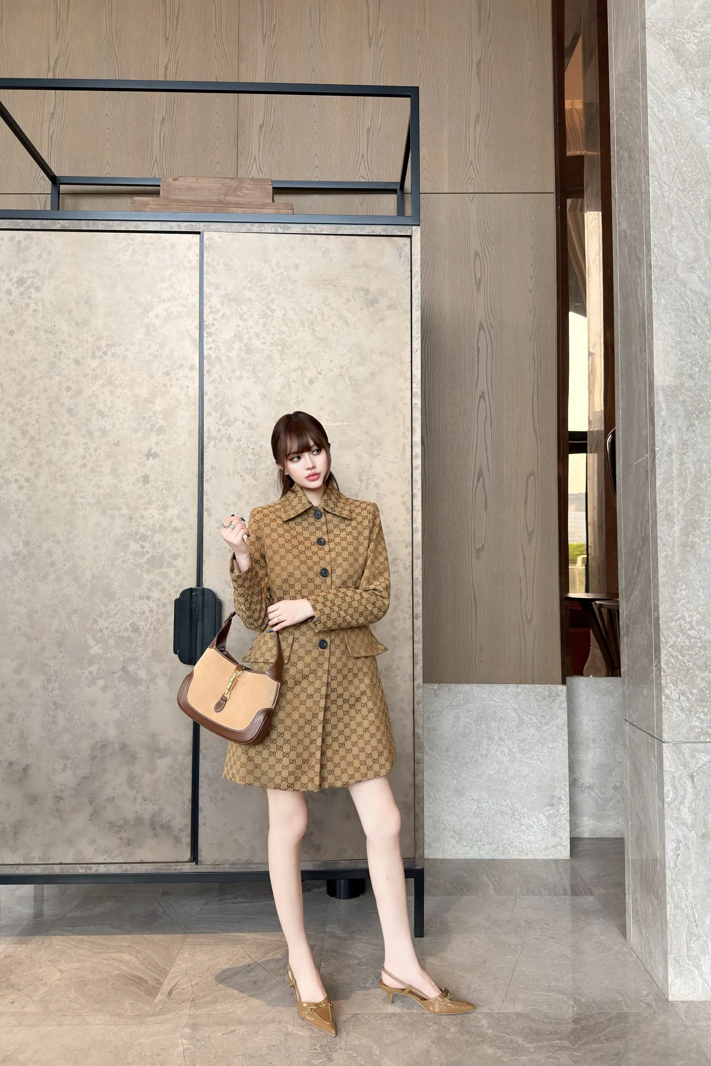 Пальто Женские Gucci 18501747
