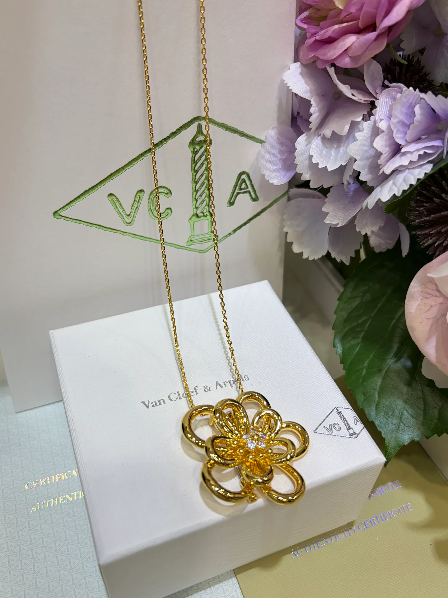 Бижутерия Van Cleef & Arpels 6139712
