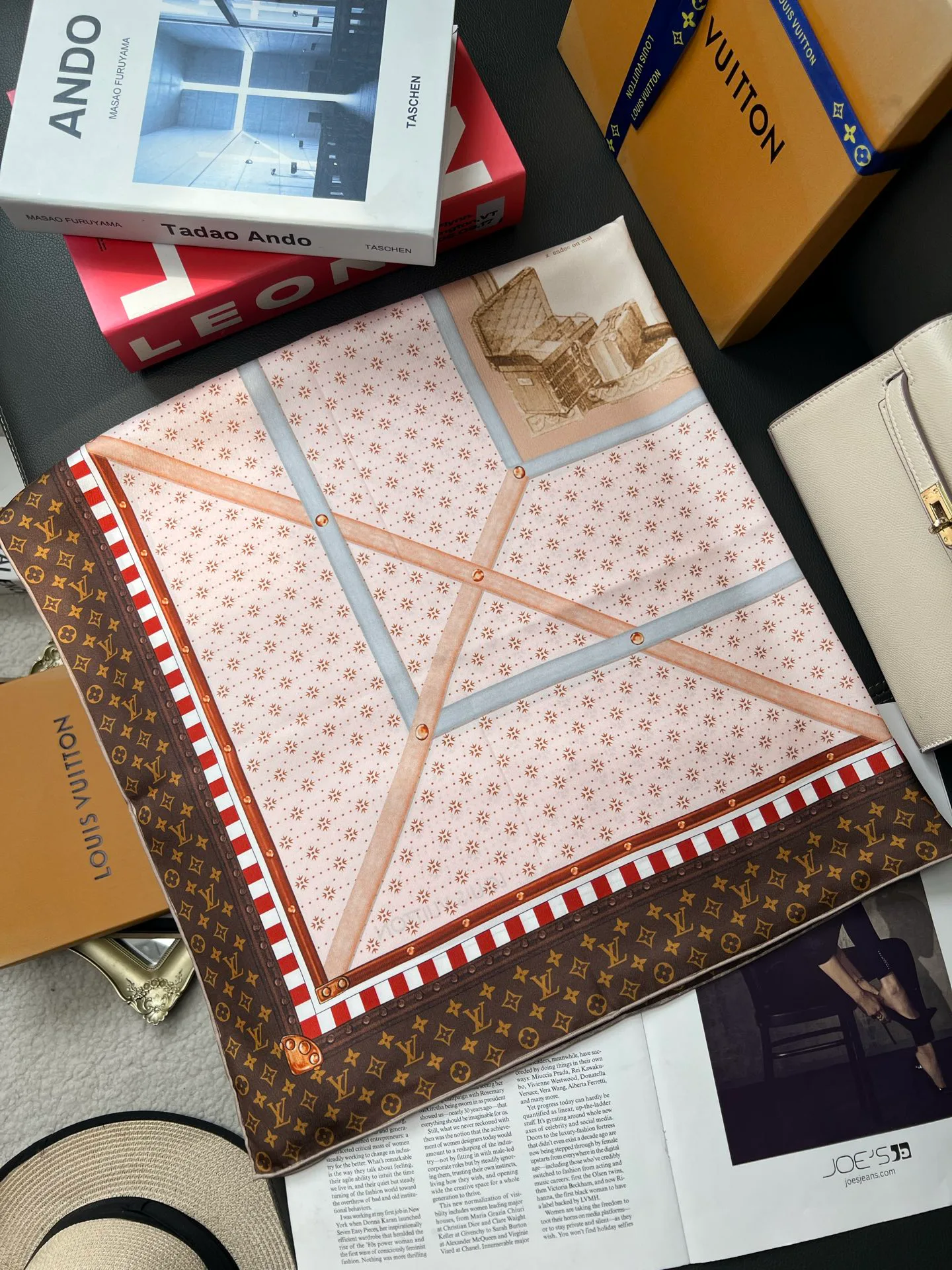 Платки Louis Vuitton 13478527