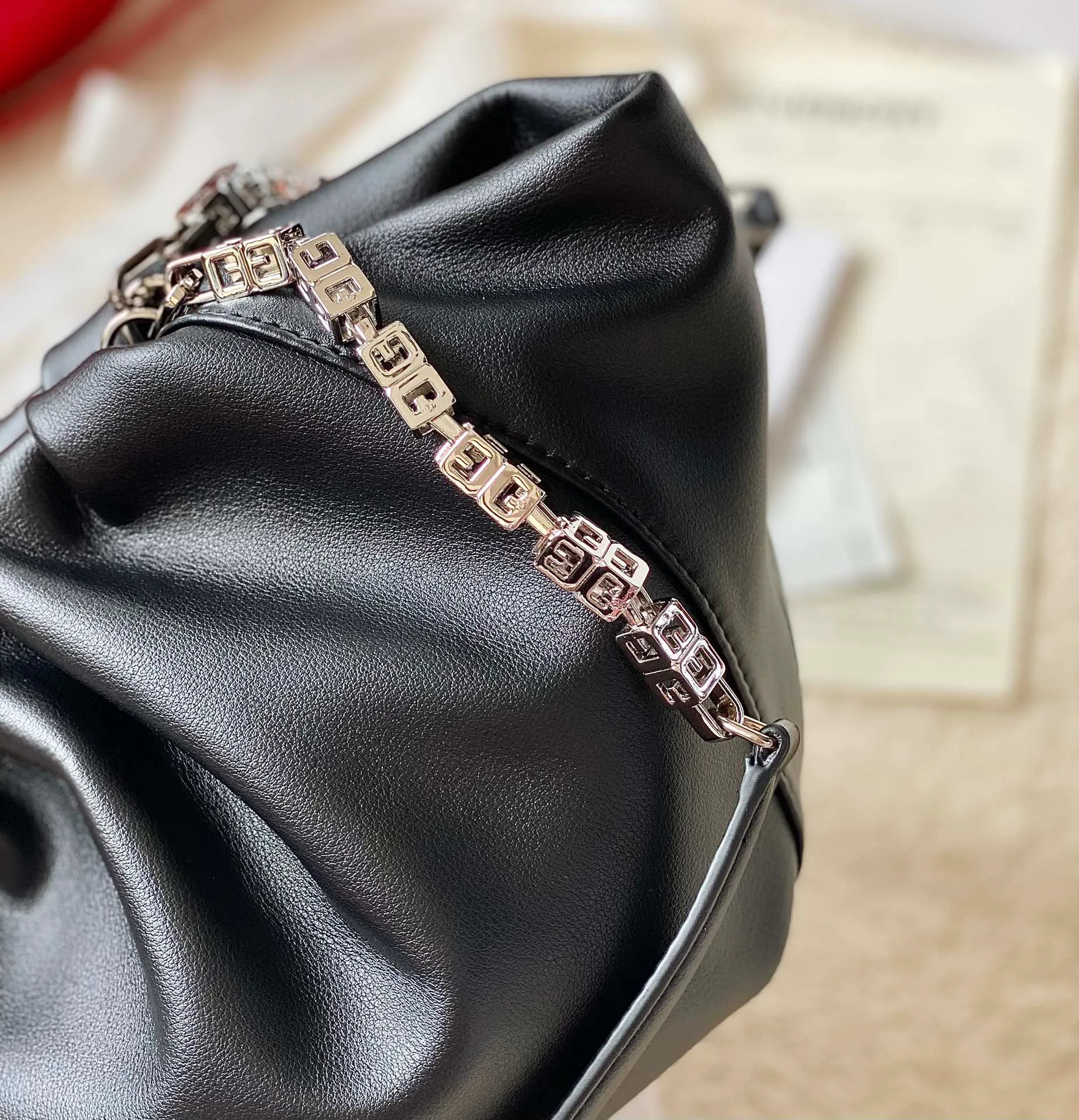 Сумки На Ремне Женские Givenchy 393485
