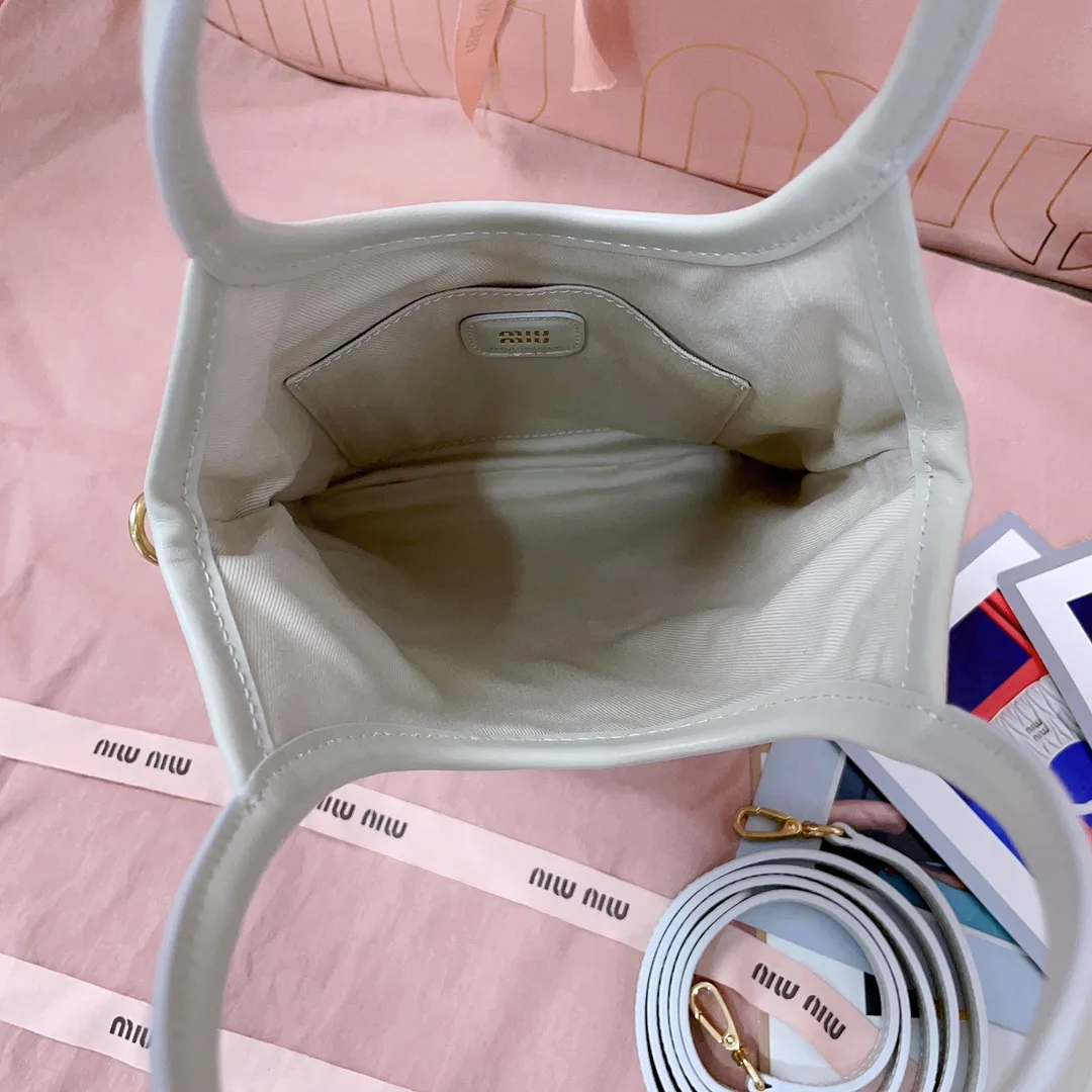 Классические Сумки Женские Miu Miu 5075926