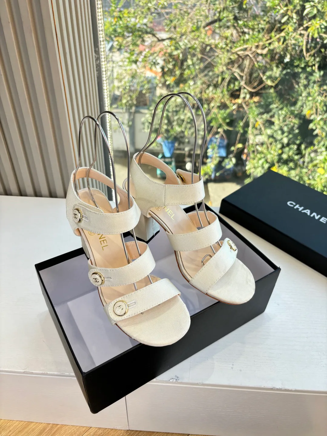 Босоножки Женские Chanel 10211564