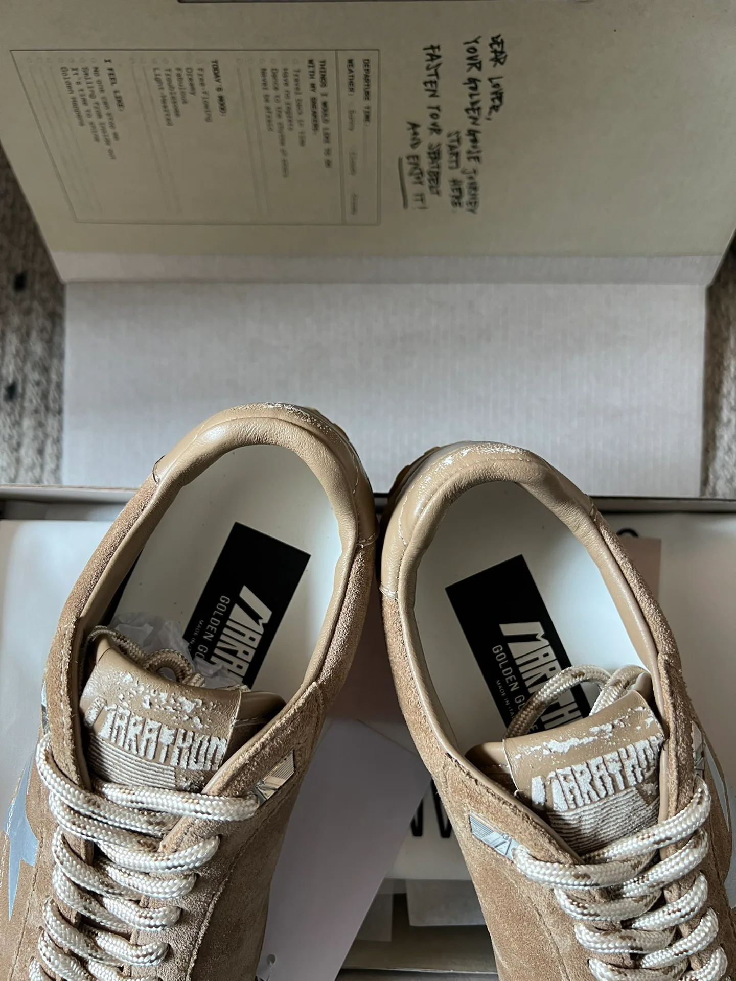 Кроссовки Женские Golden Goose 19394697