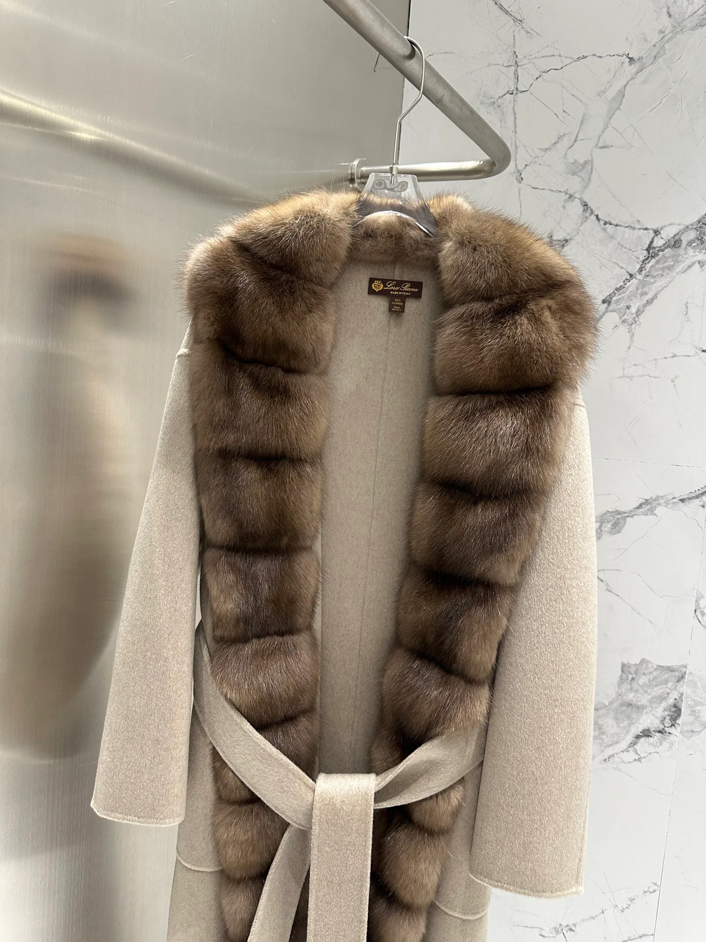 Пальто Женские Loro Piana 18082814