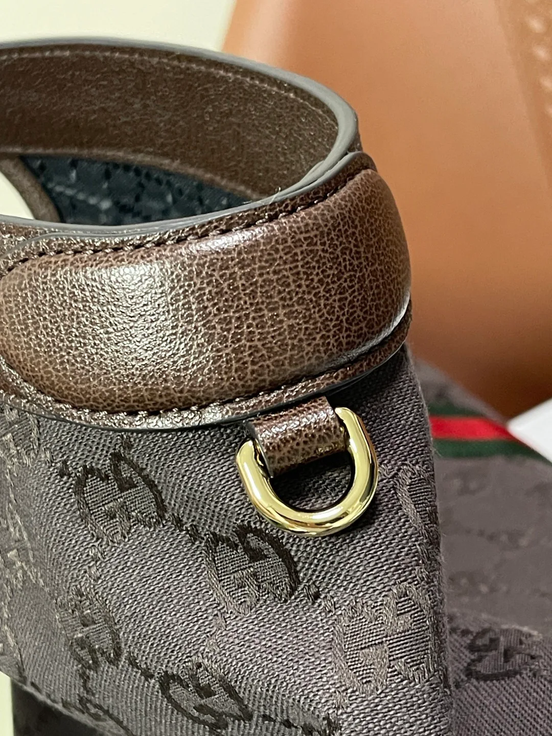 Классические Сумки Женские Gucci 11704043