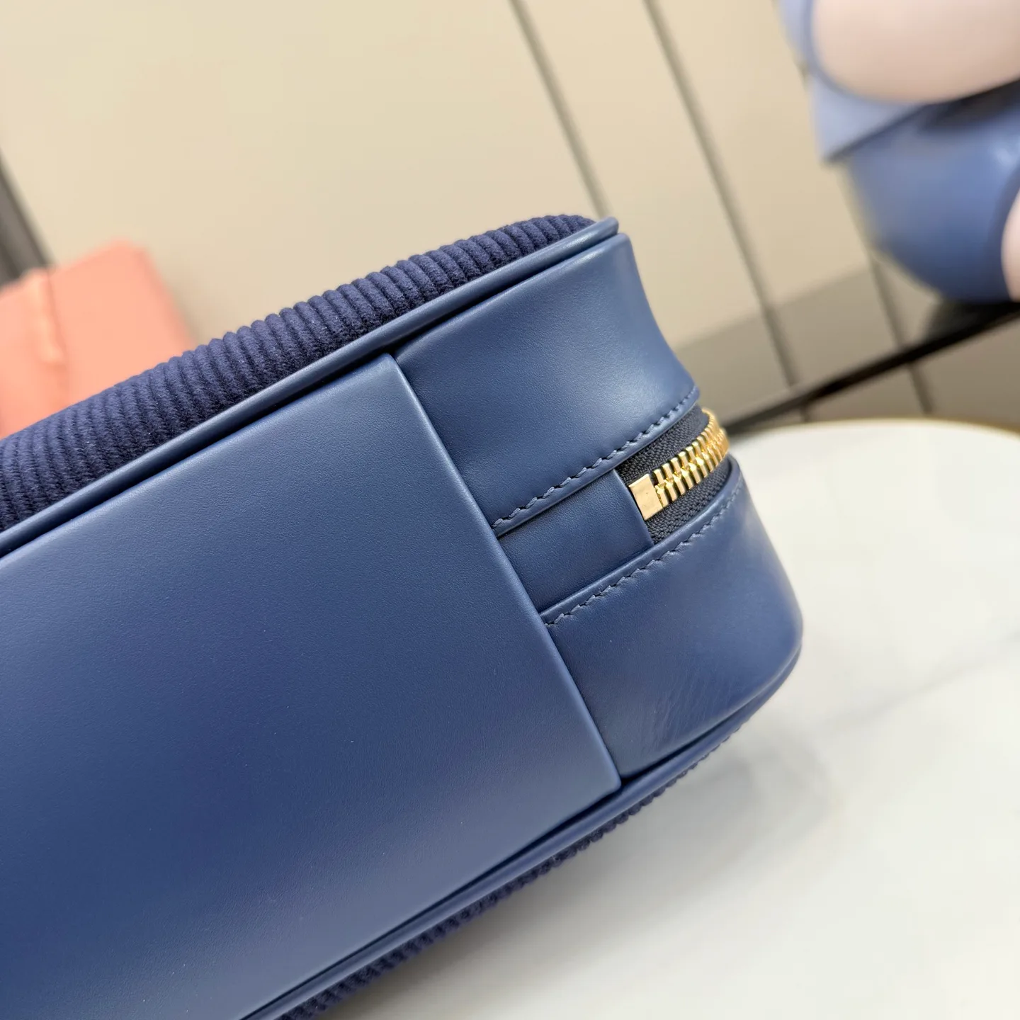 Классические Сумки Женские Miu Miu 11872248
