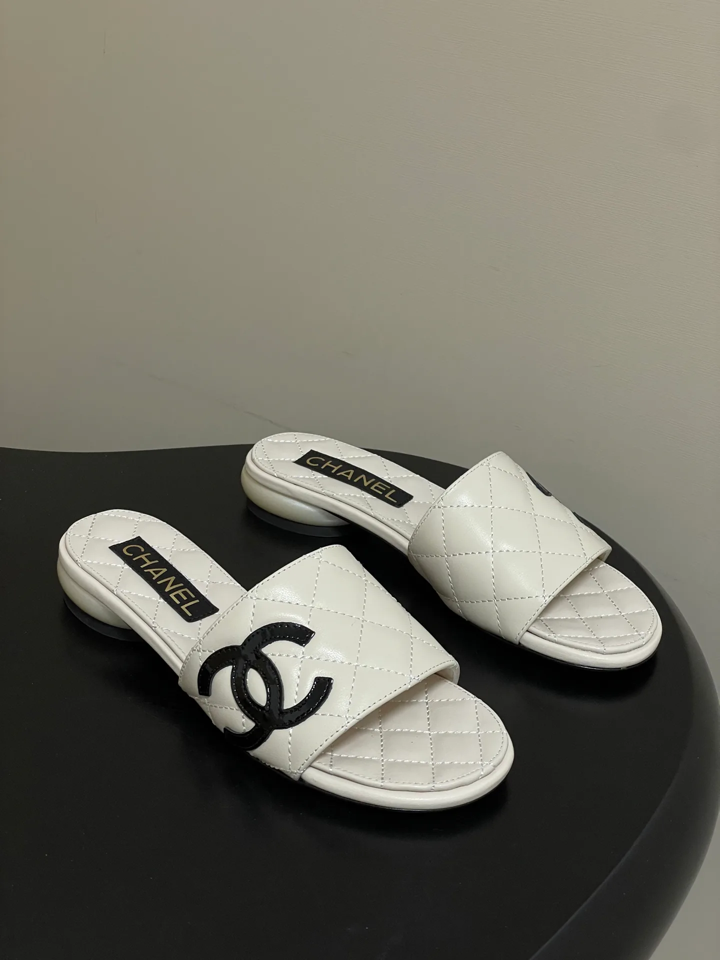 Сандалии Женские Chanel 10993897