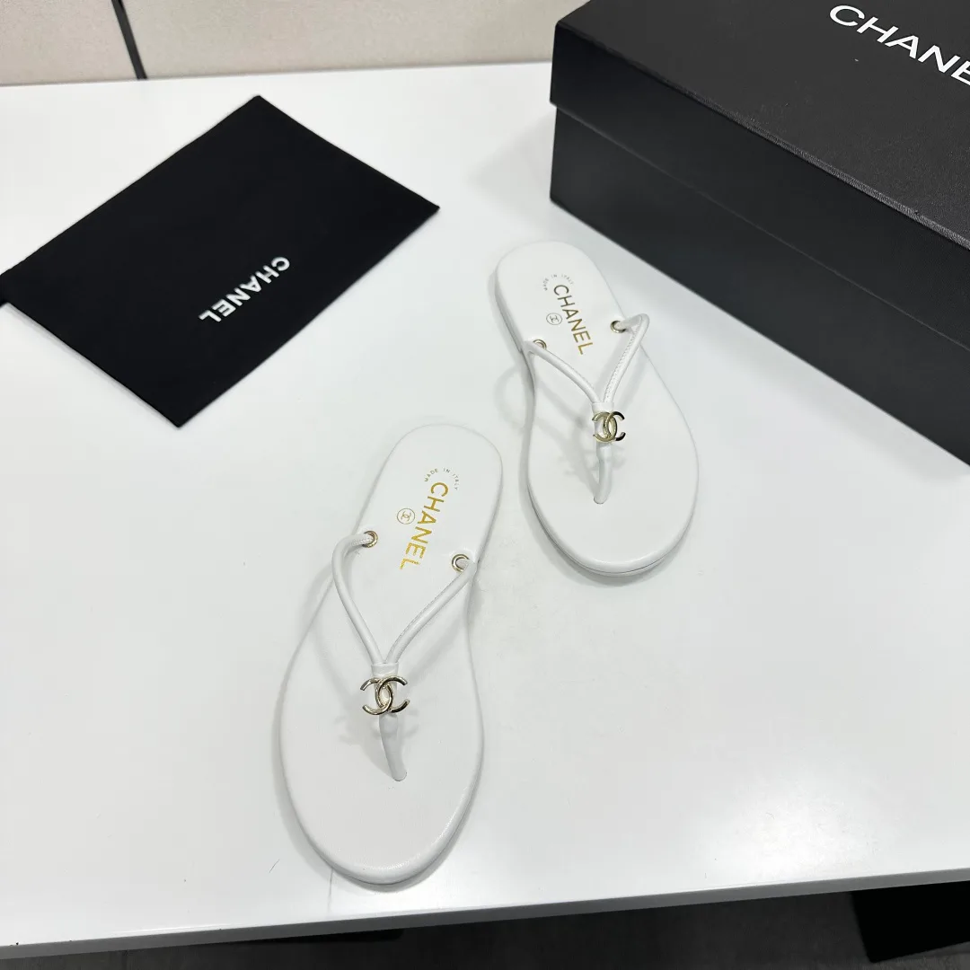 Шлепанцы Женские Chanel 11621177