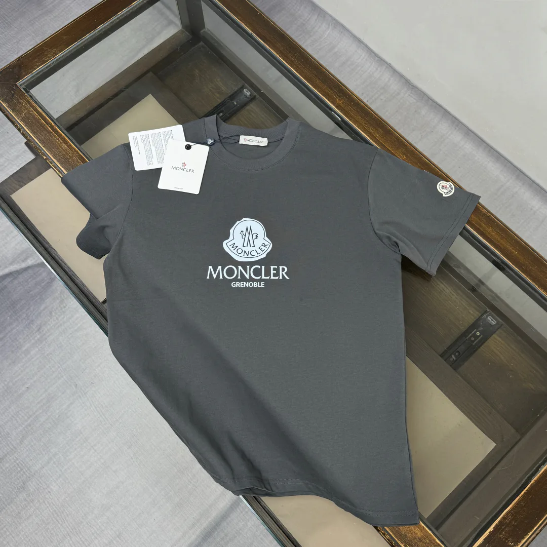 Футболки Женские Moncler 10620020