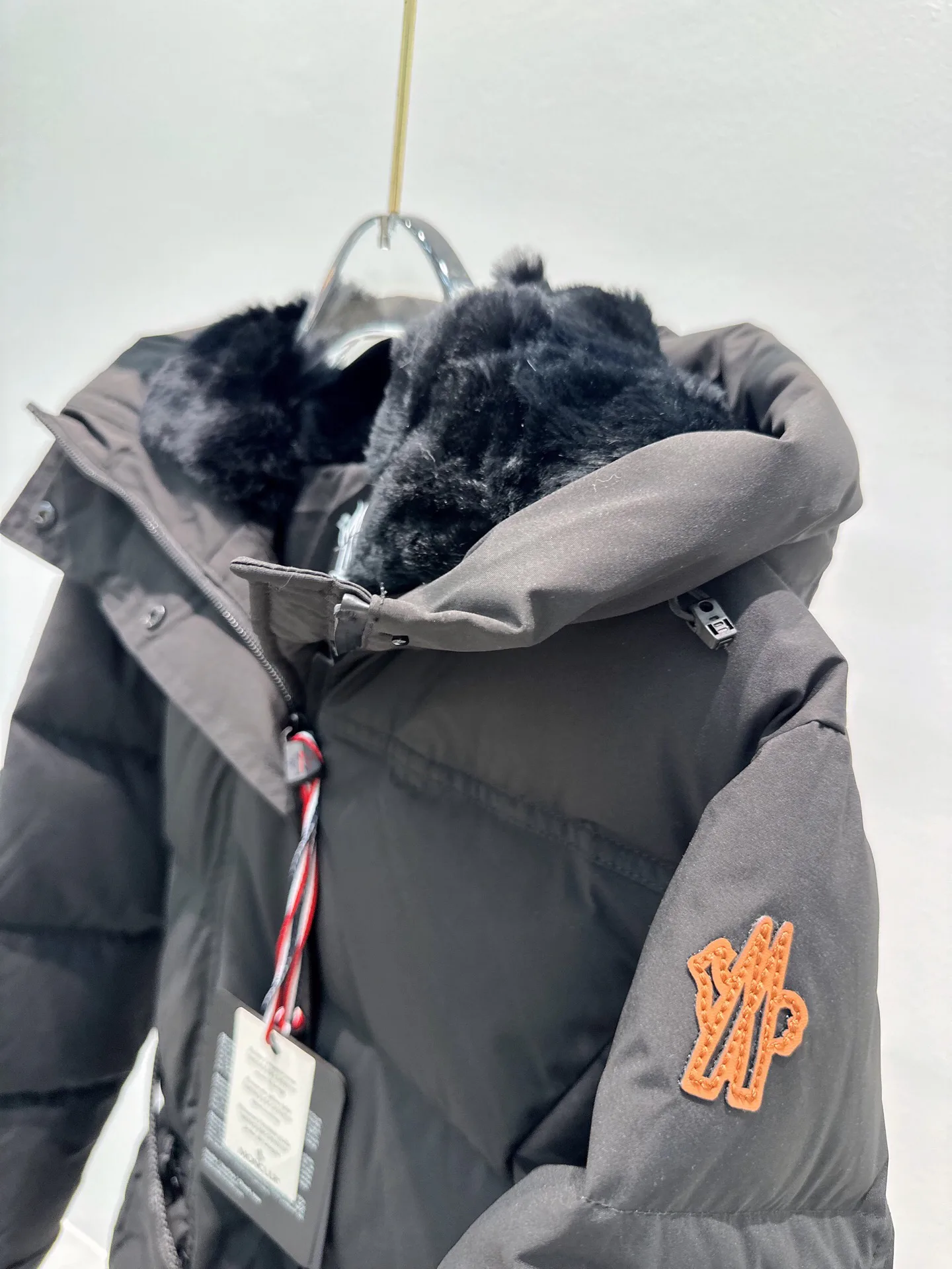 Куртки И Пуховики Женские Moncler 18710268