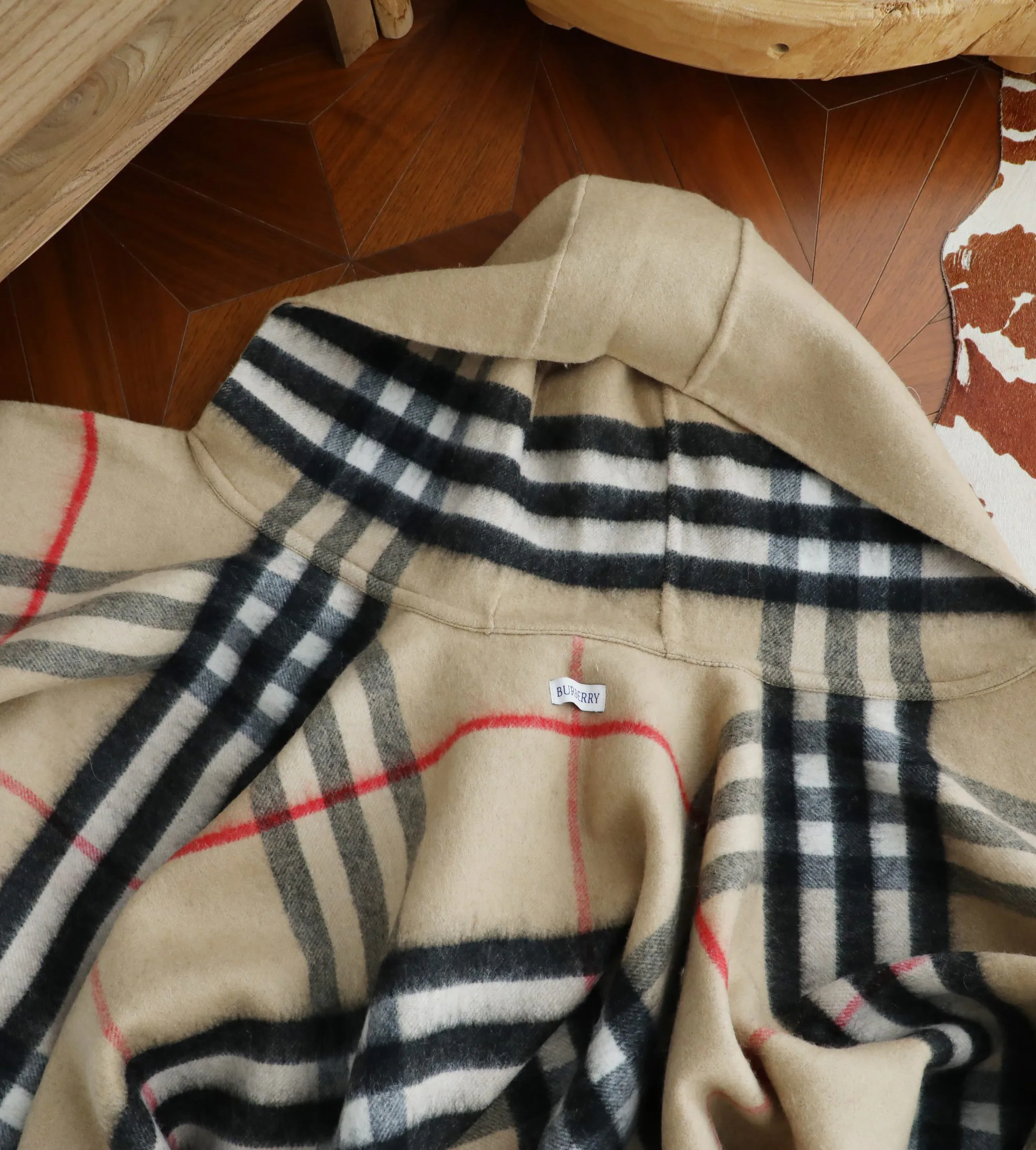 Пальто Женские Burberry 19313910