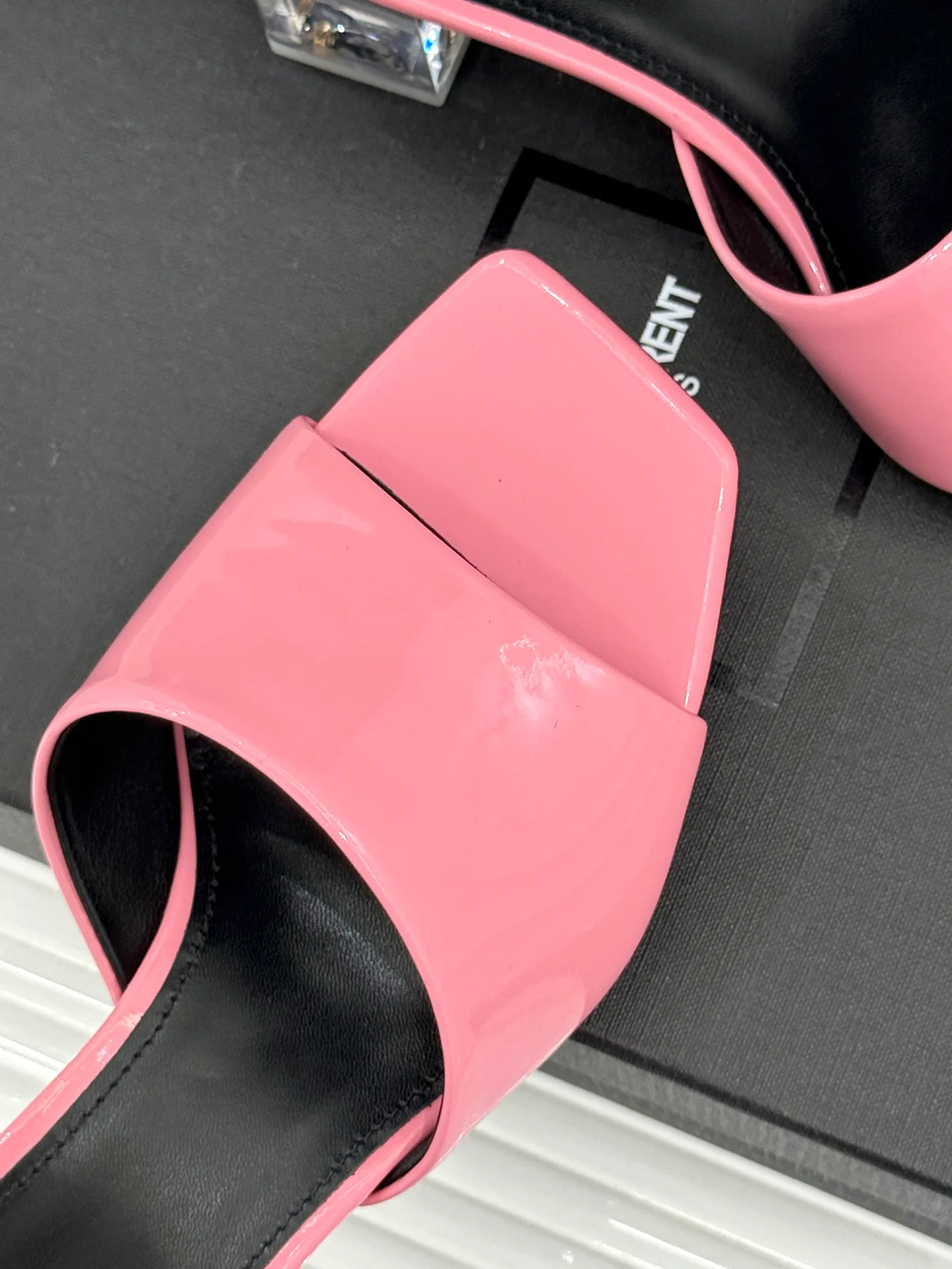 Босоножки Женские Saint Laurent 17024876