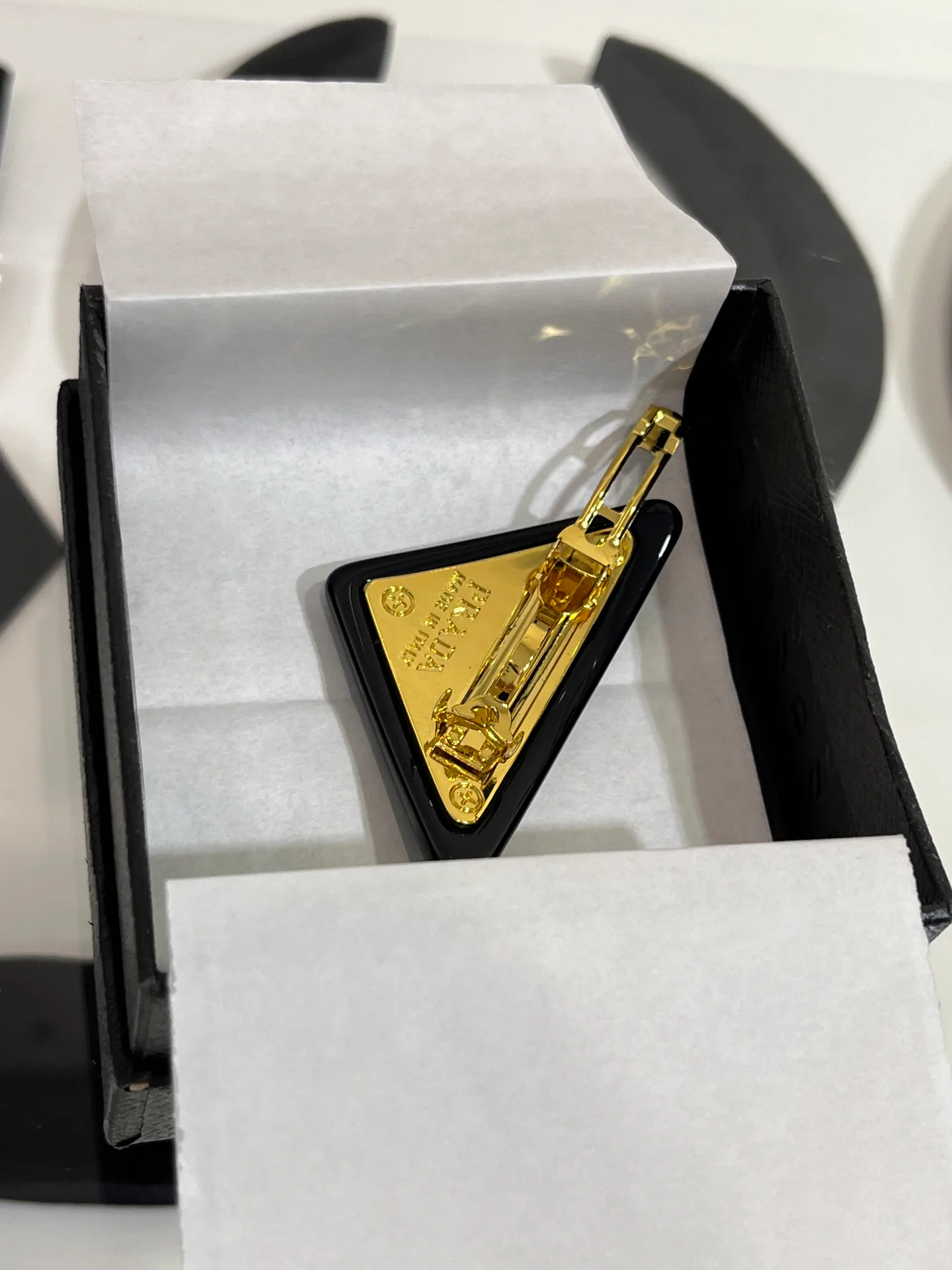 Головные Уборы Prada 61530