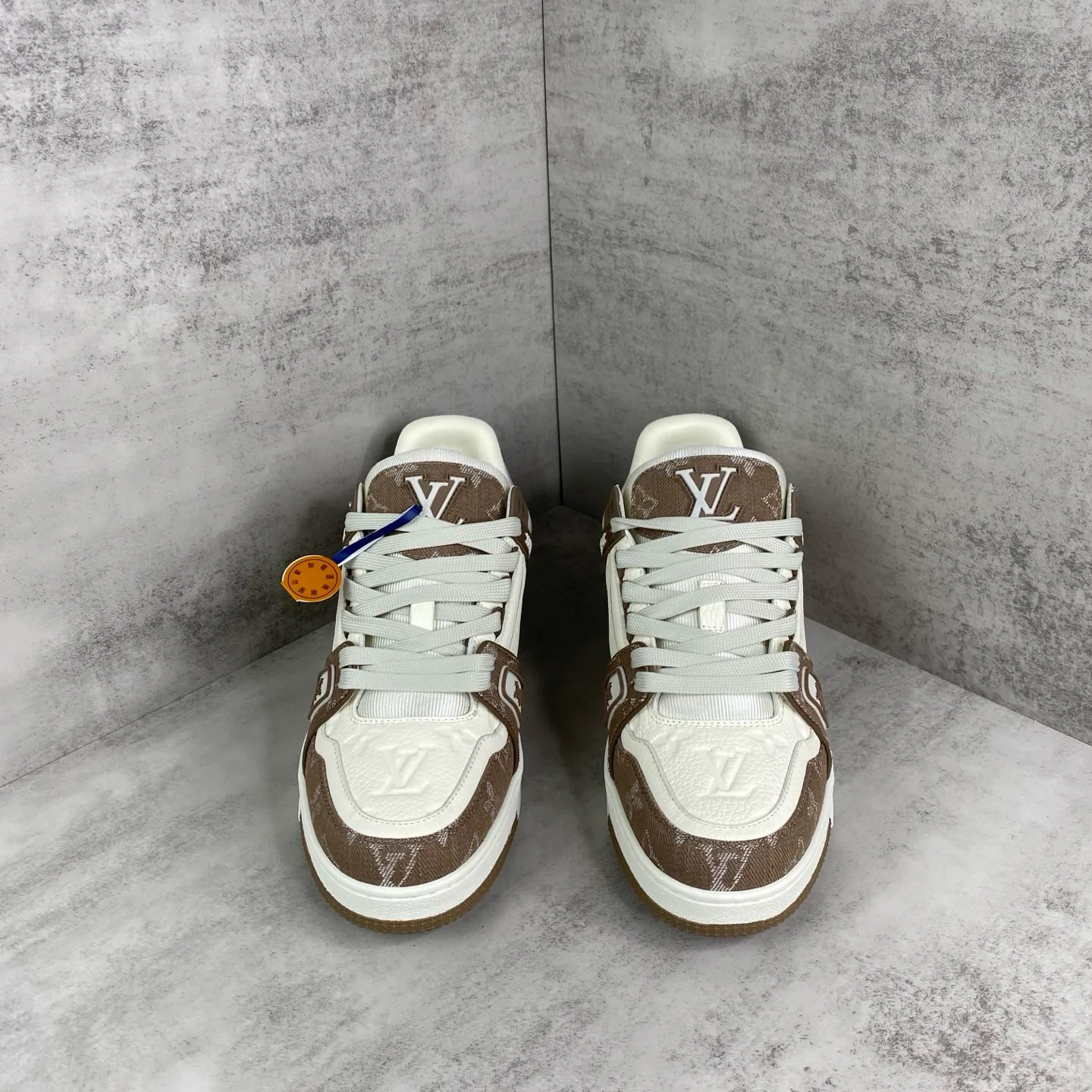 Кроссовки Женские Louis Vuitton 604332