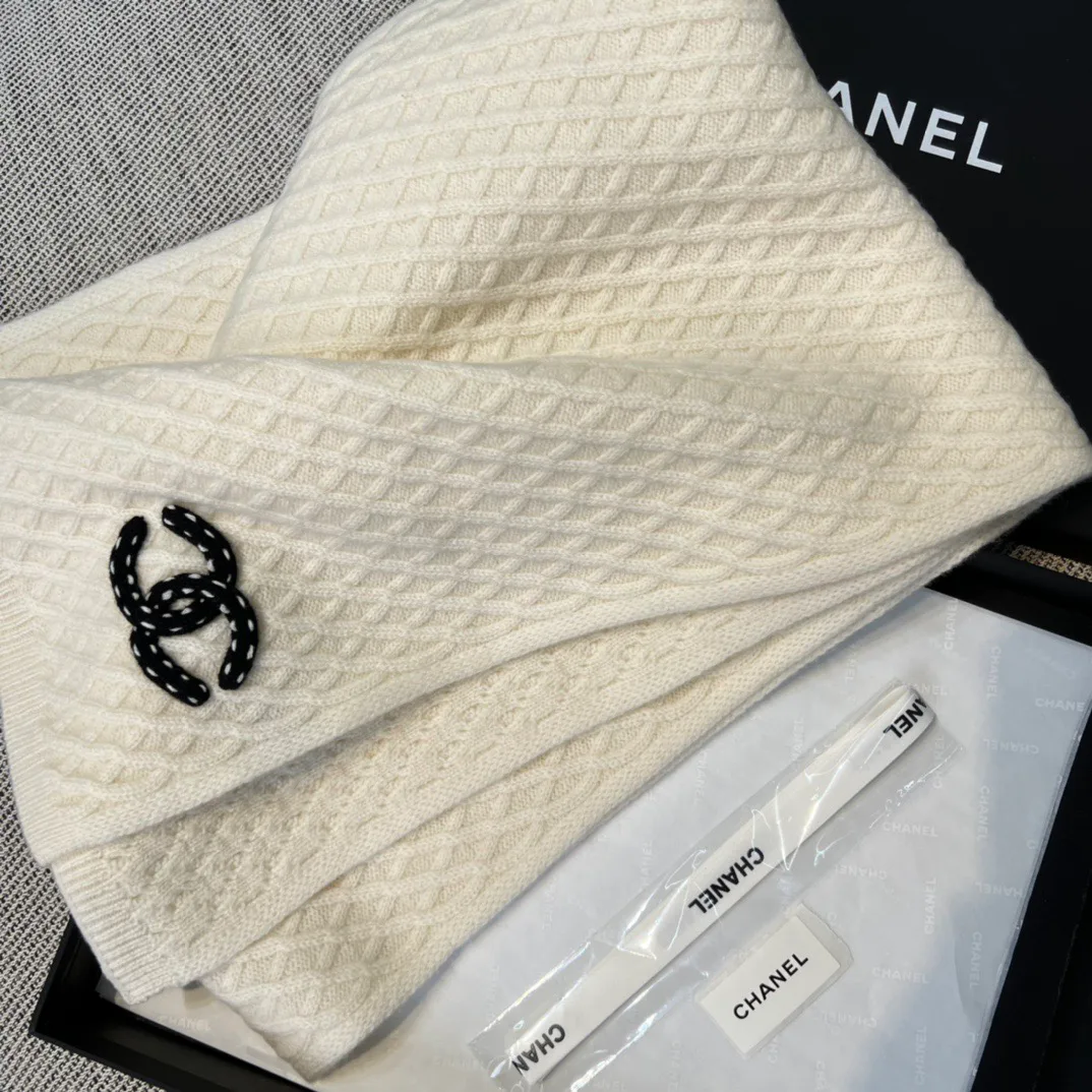 Шарфы Chanel 4820126
