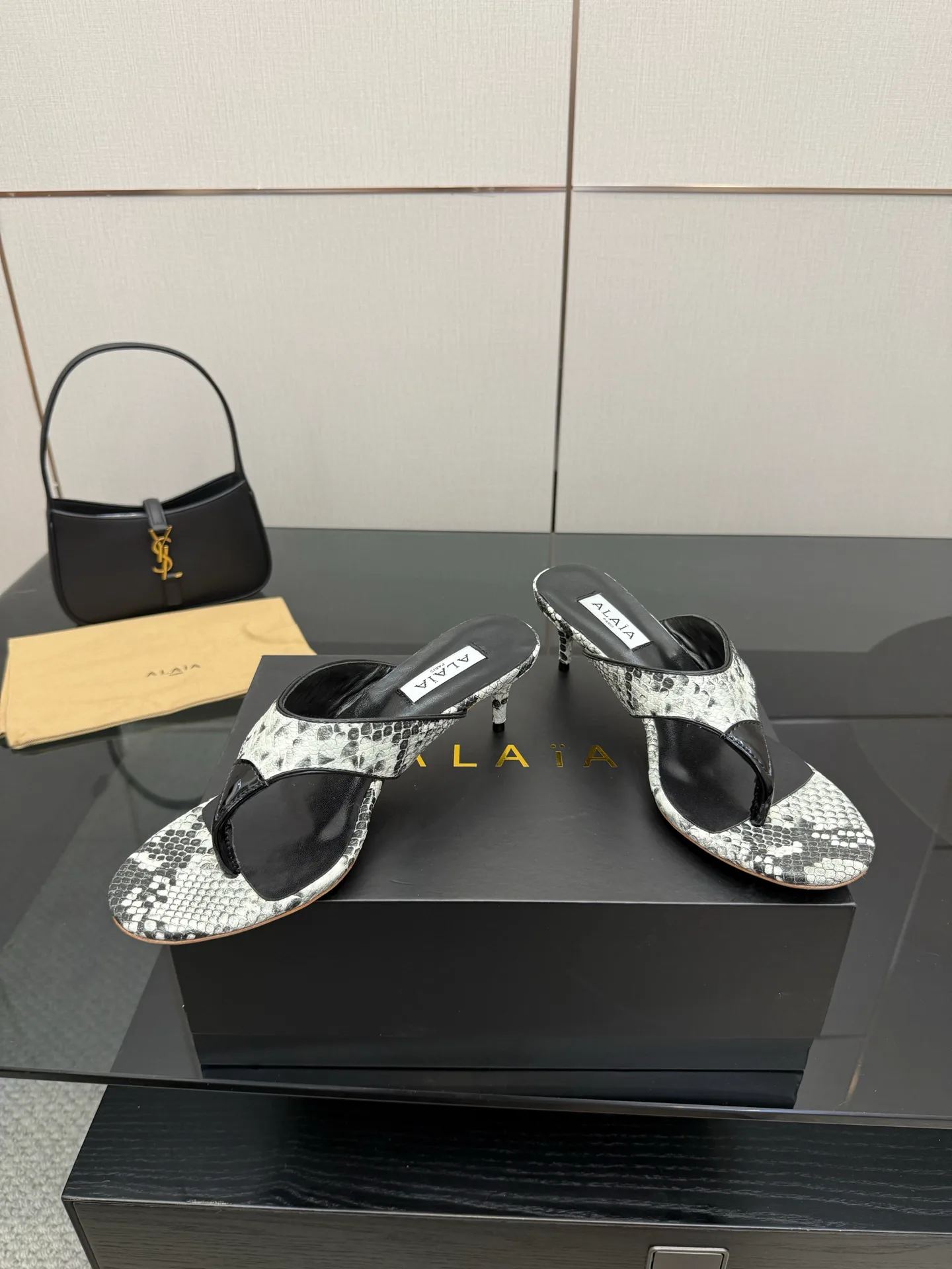 Босоножки Женские Alaia 95822