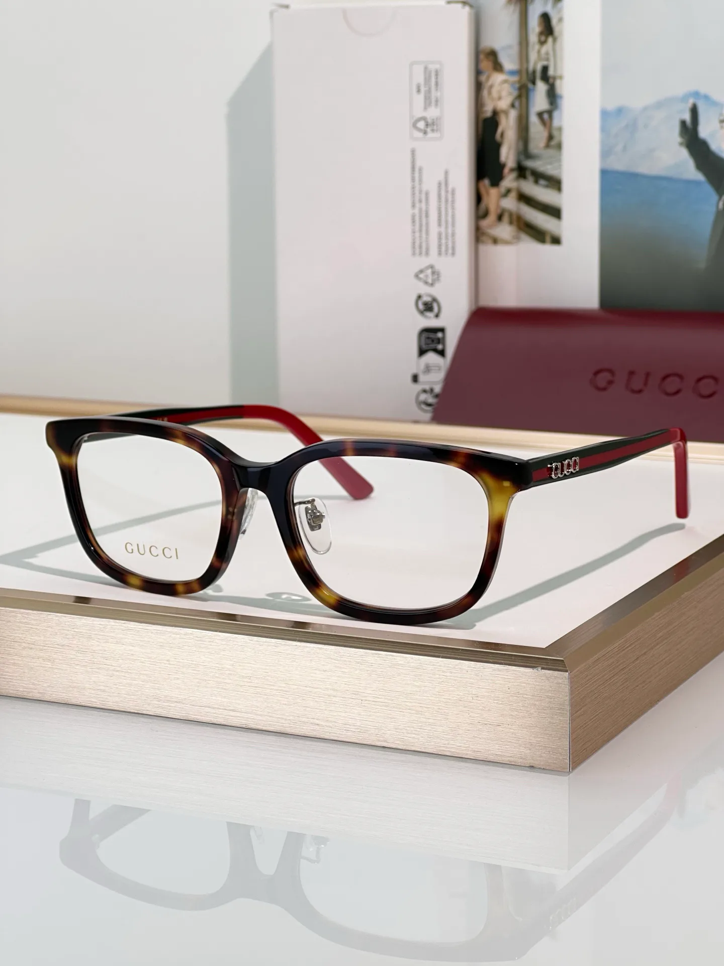 Очки Gucci 102429