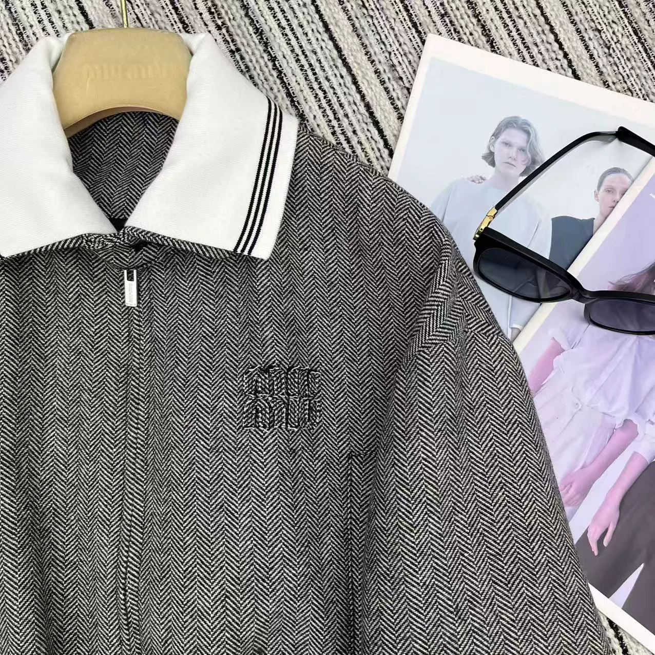 Куртки И Пуховики Женские Miu Miu 172599