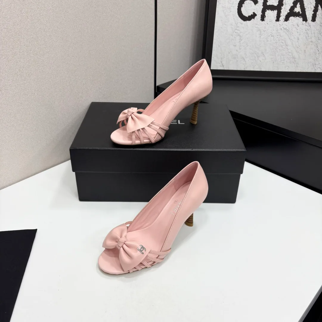 Сандалии Женские Chanel 12696636