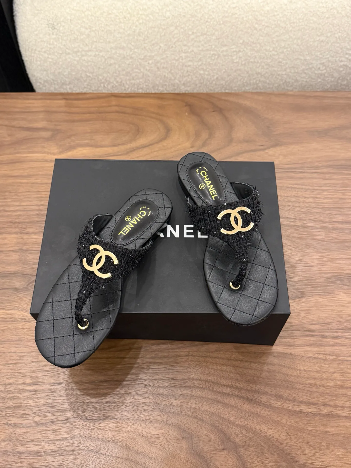 Сандалии Женские Chanel 11559286