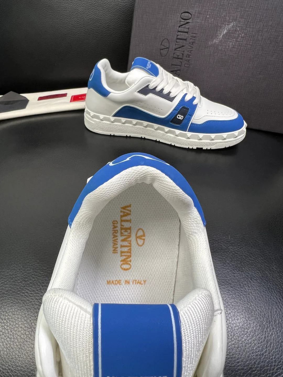 Кроссовки Женские Valentino 411234