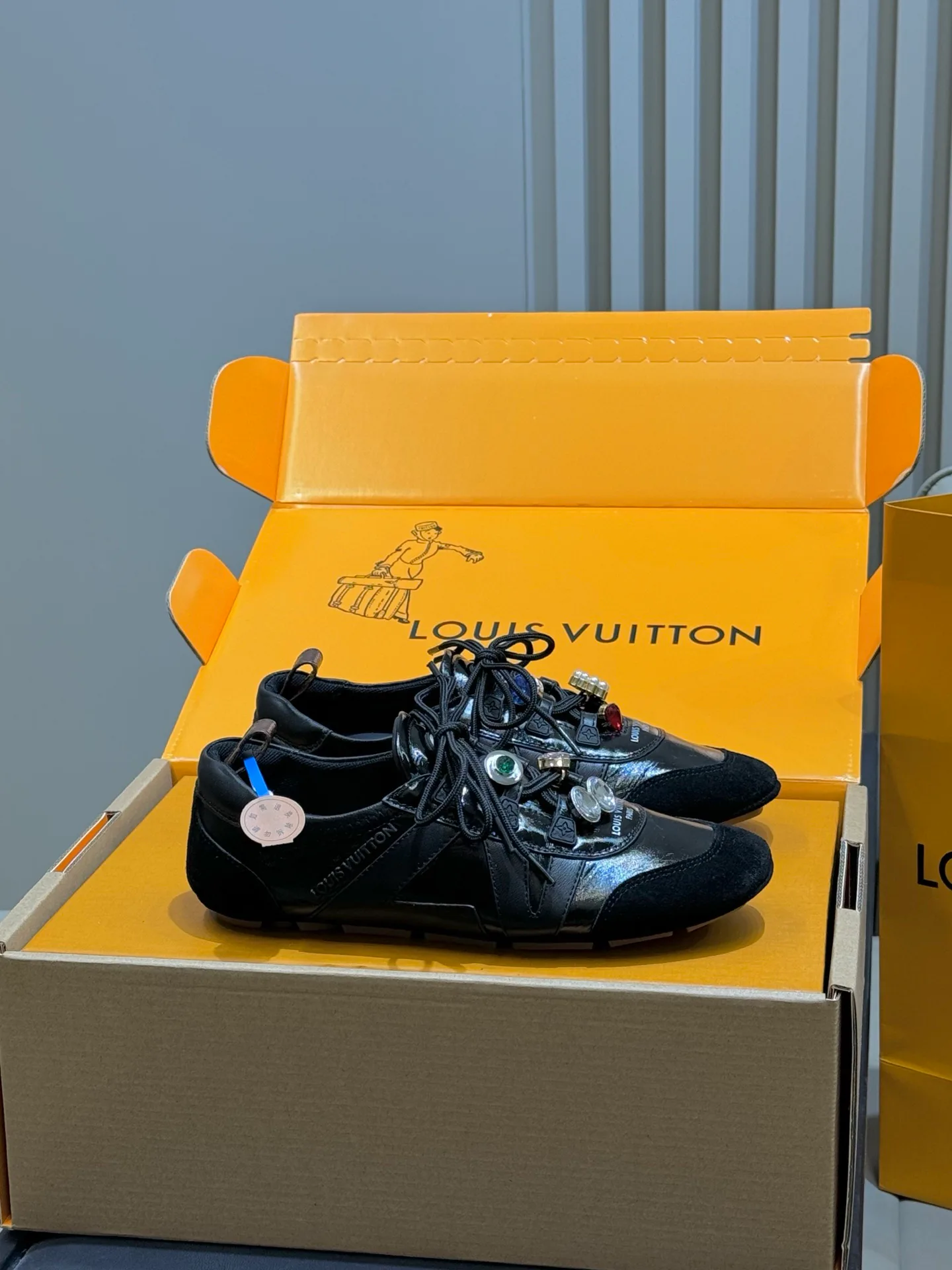 Кроссовки Женские Louis Vuitton 1130779