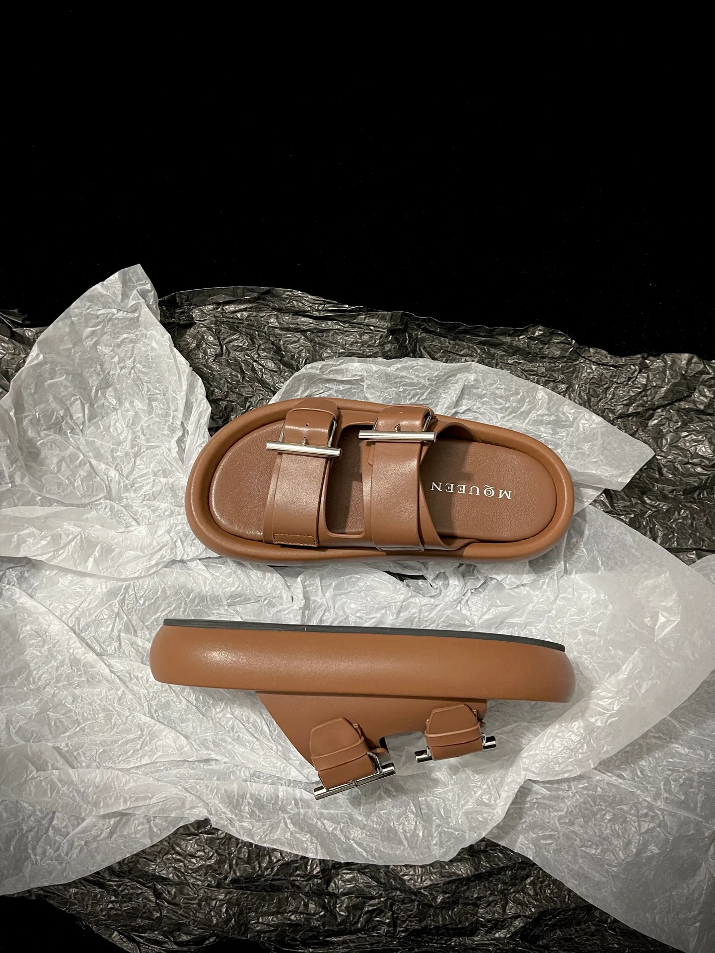 Шлепанцы Женские Alexander Mcqueen 10370