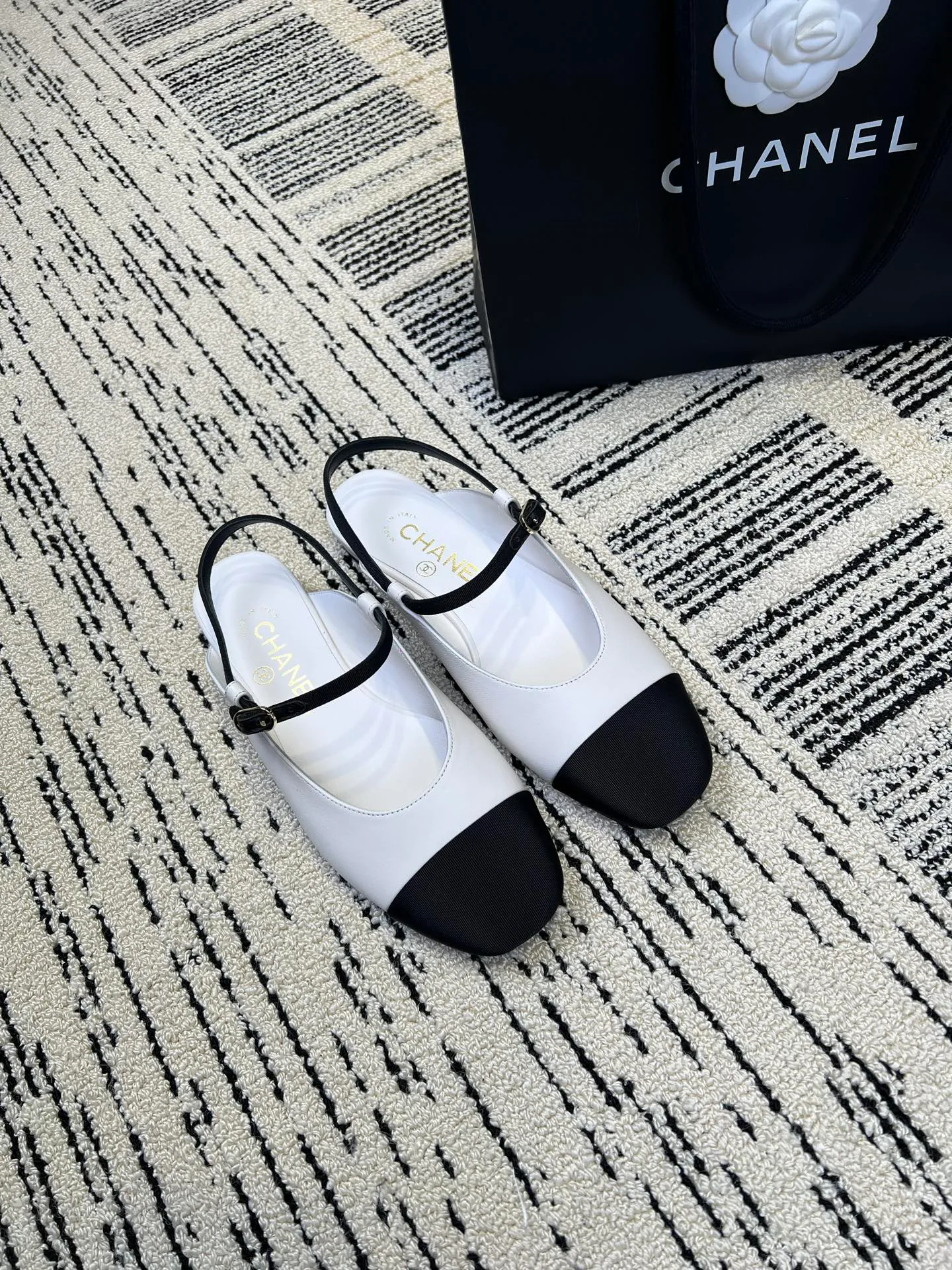Босоножки Женские Chanel 11608994