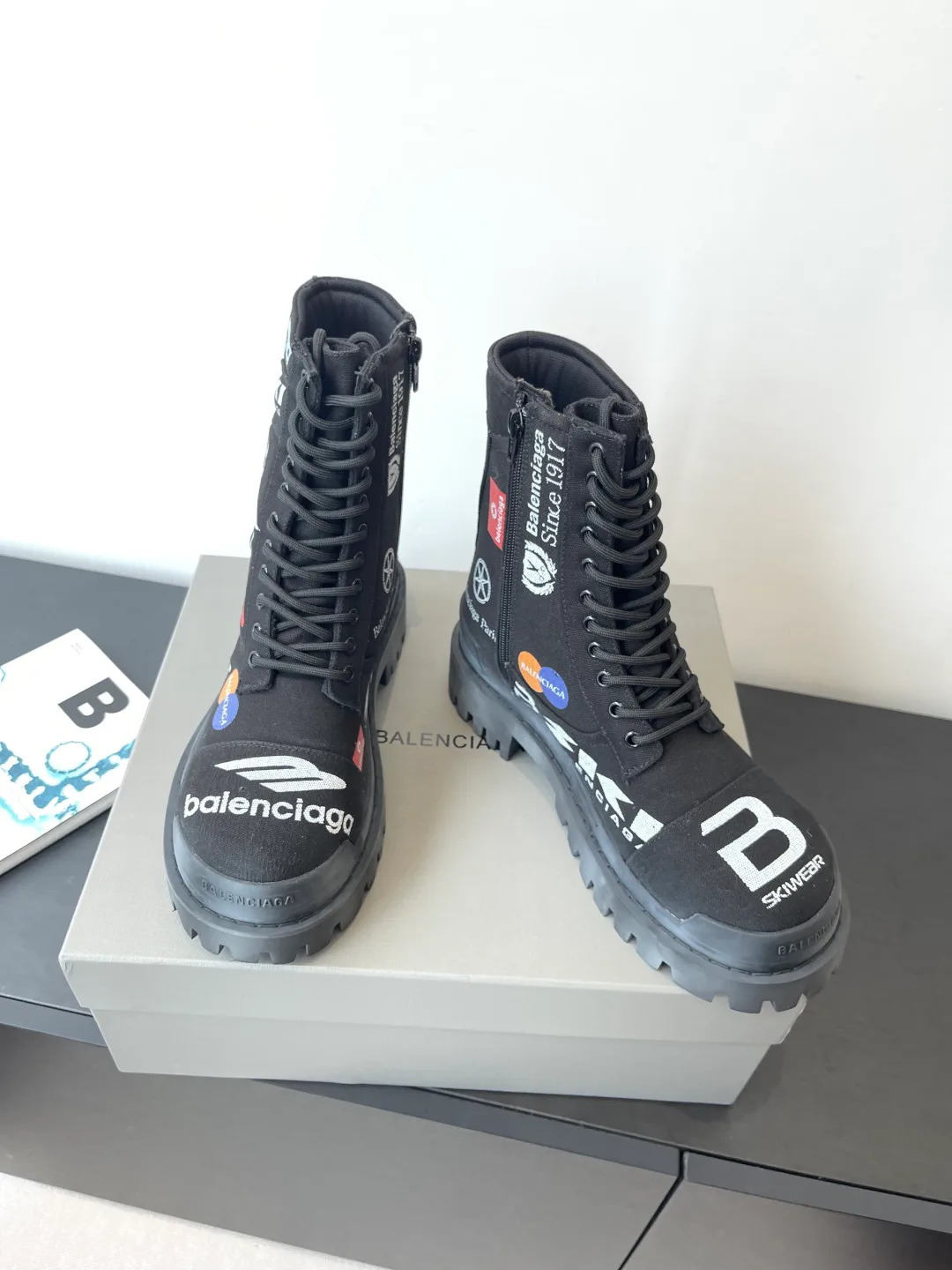 Ботинки Мужские Balenciaga 399128