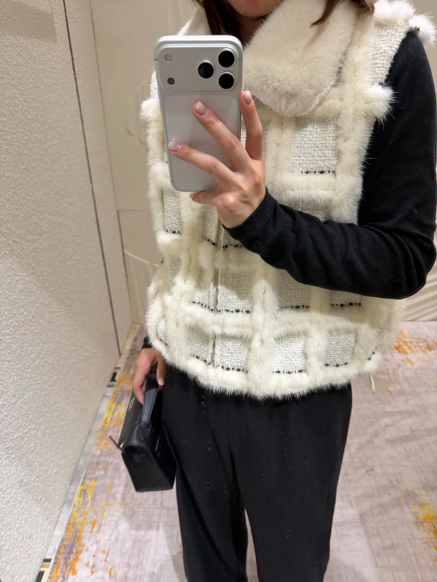 Жилеты Женские Chanel 18674677