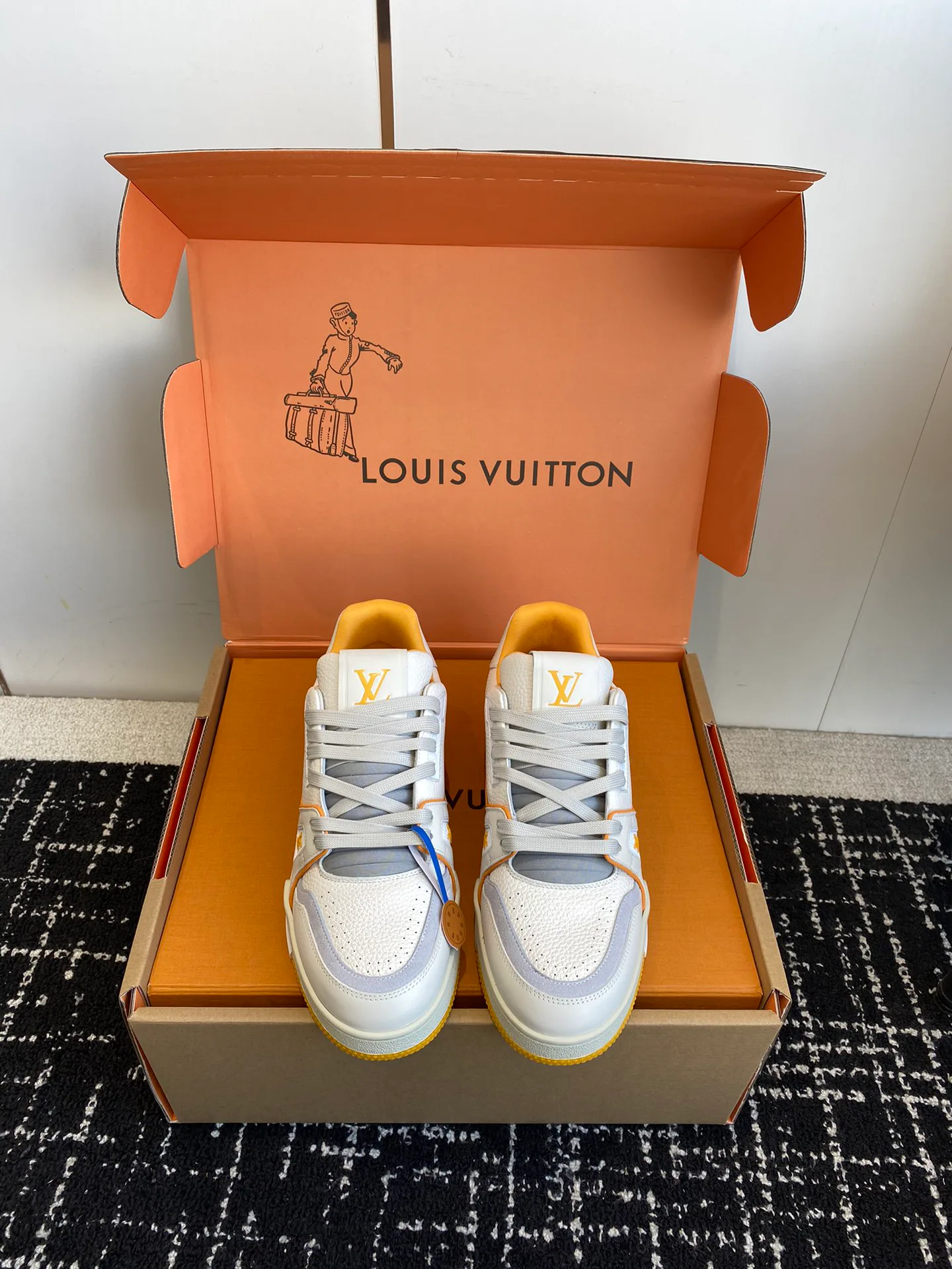Кроссовки Женские Louis Vuitton 5790885