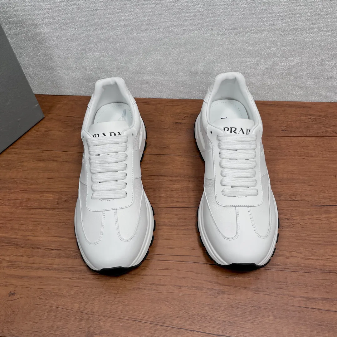 Кроссовки Мужские Prada 17542578