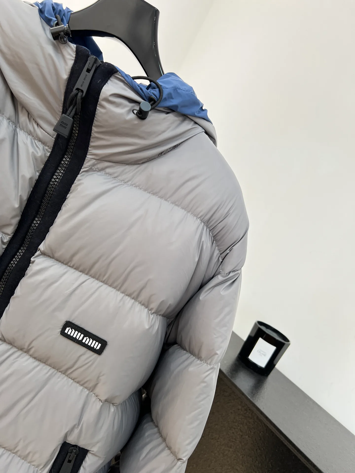 Куртки И Пуховики Женские Miu Miu 18149759