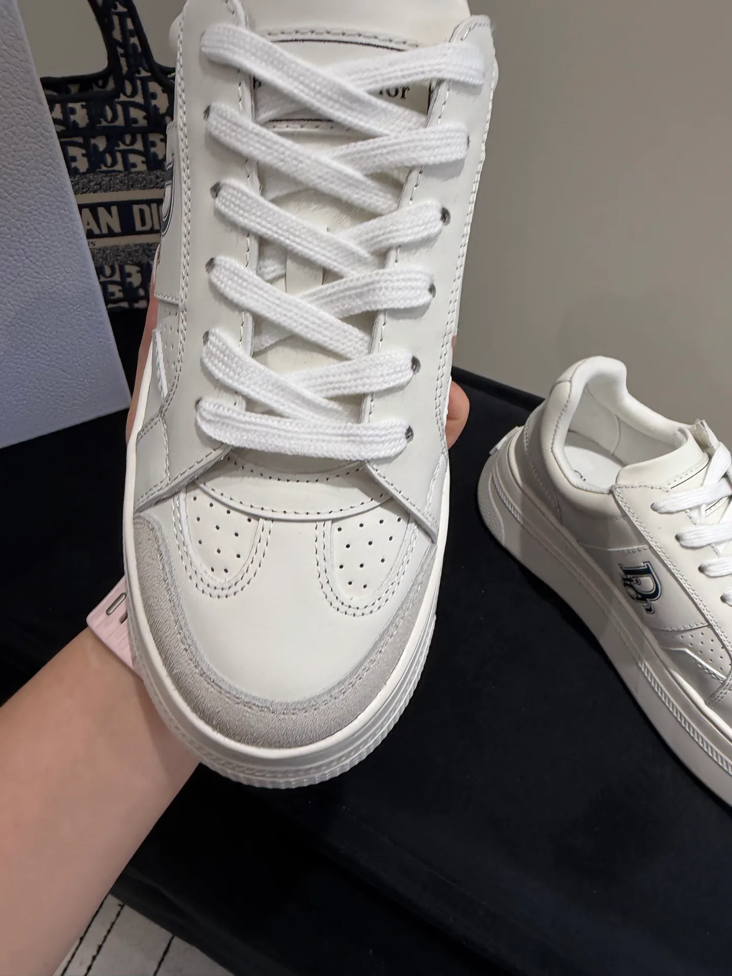 Кроссовки Женские Christian Dior 17977503