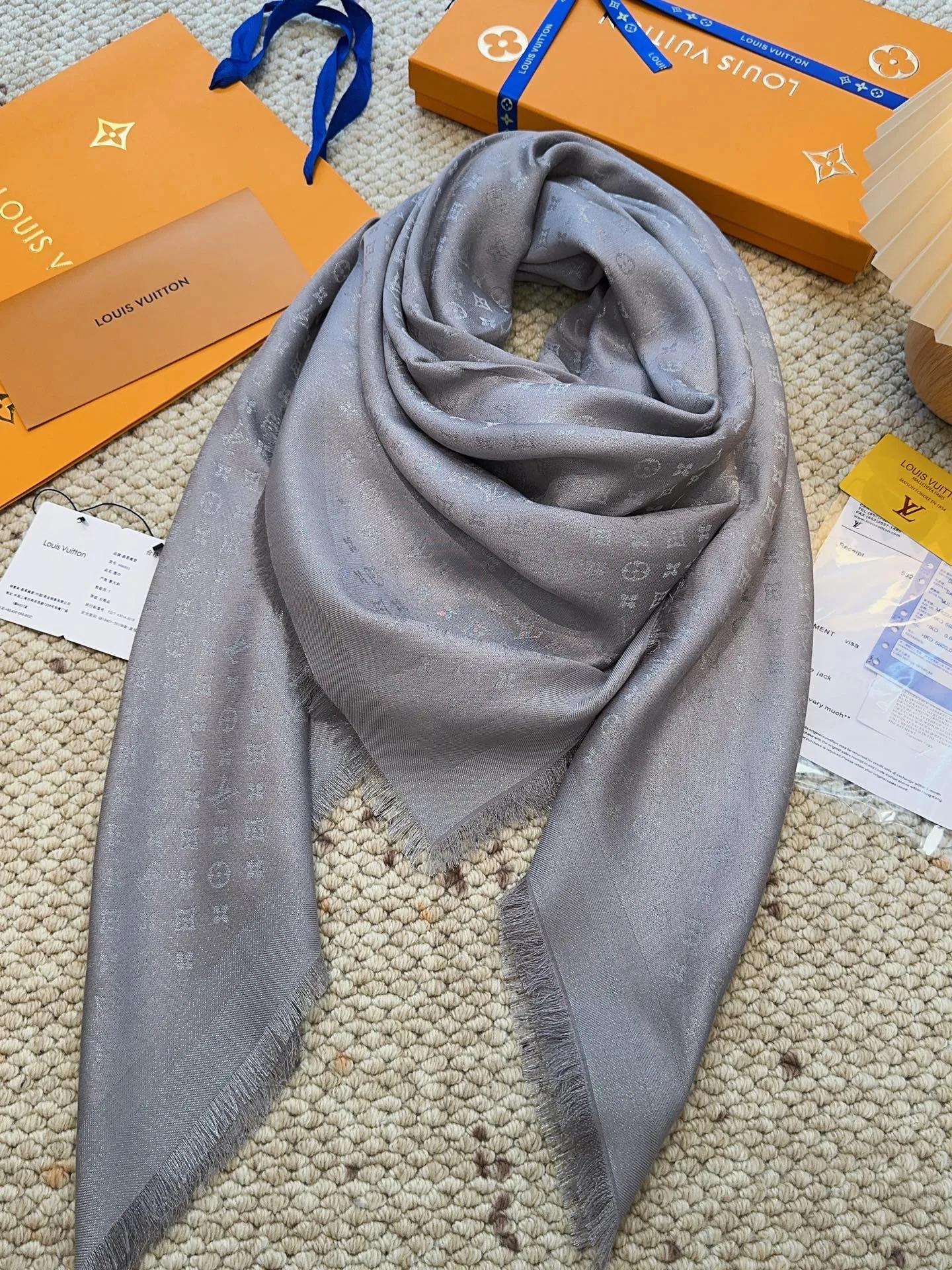 Шарфы Louis Vuitton 218439