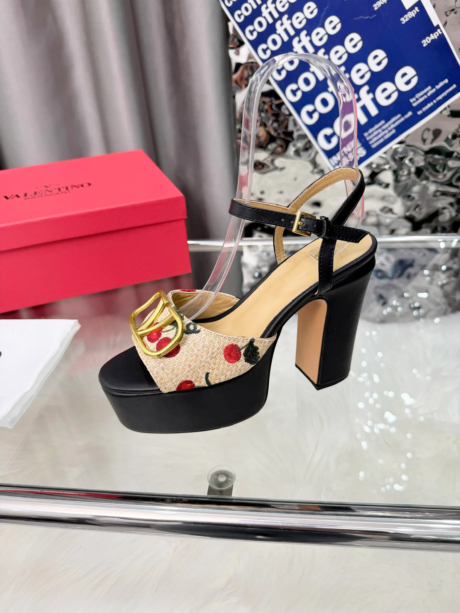 Босоножки Женские Valentino 5033846