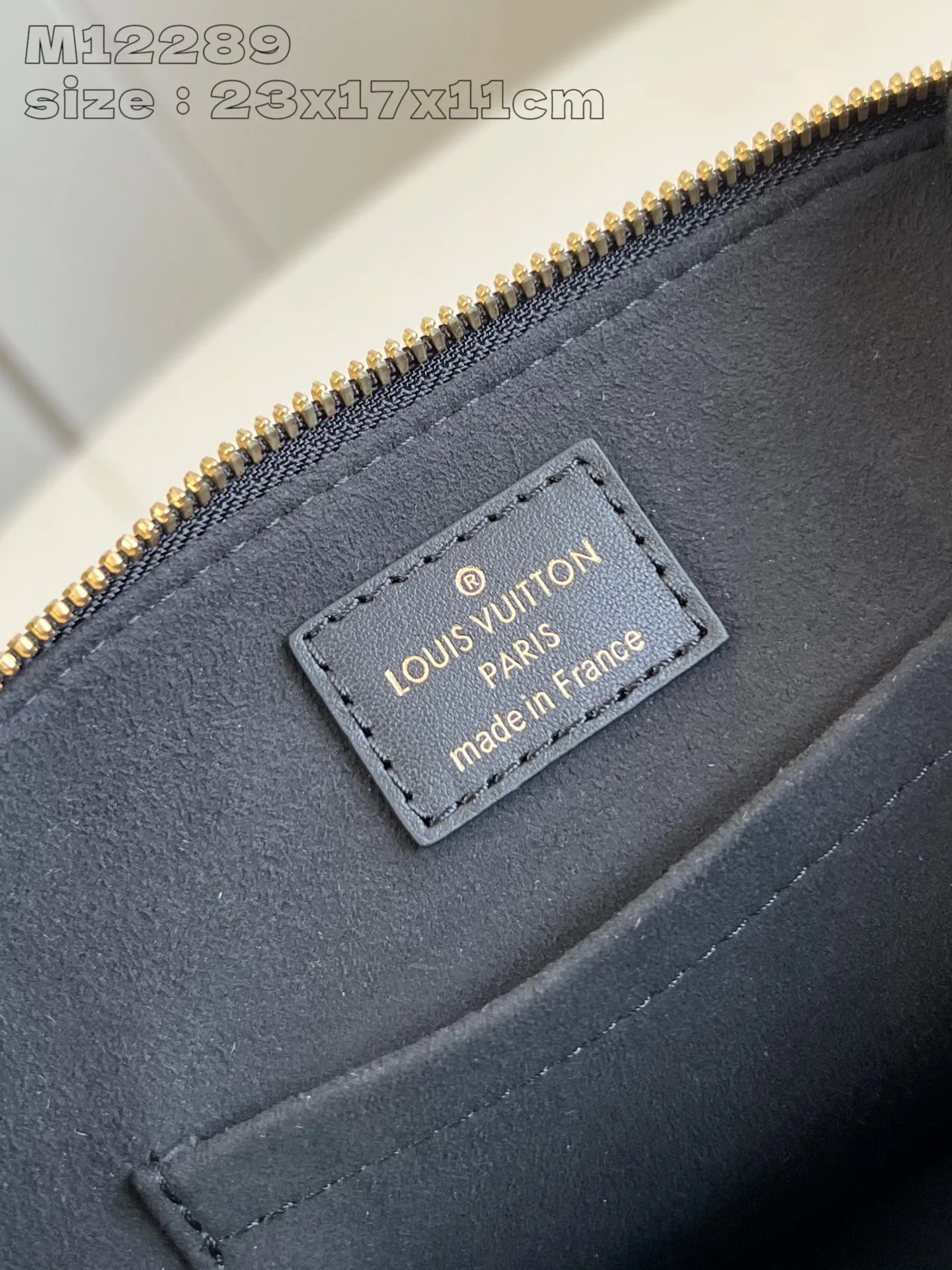 Классические Сумки Женские Louis Vuitton 18227598
