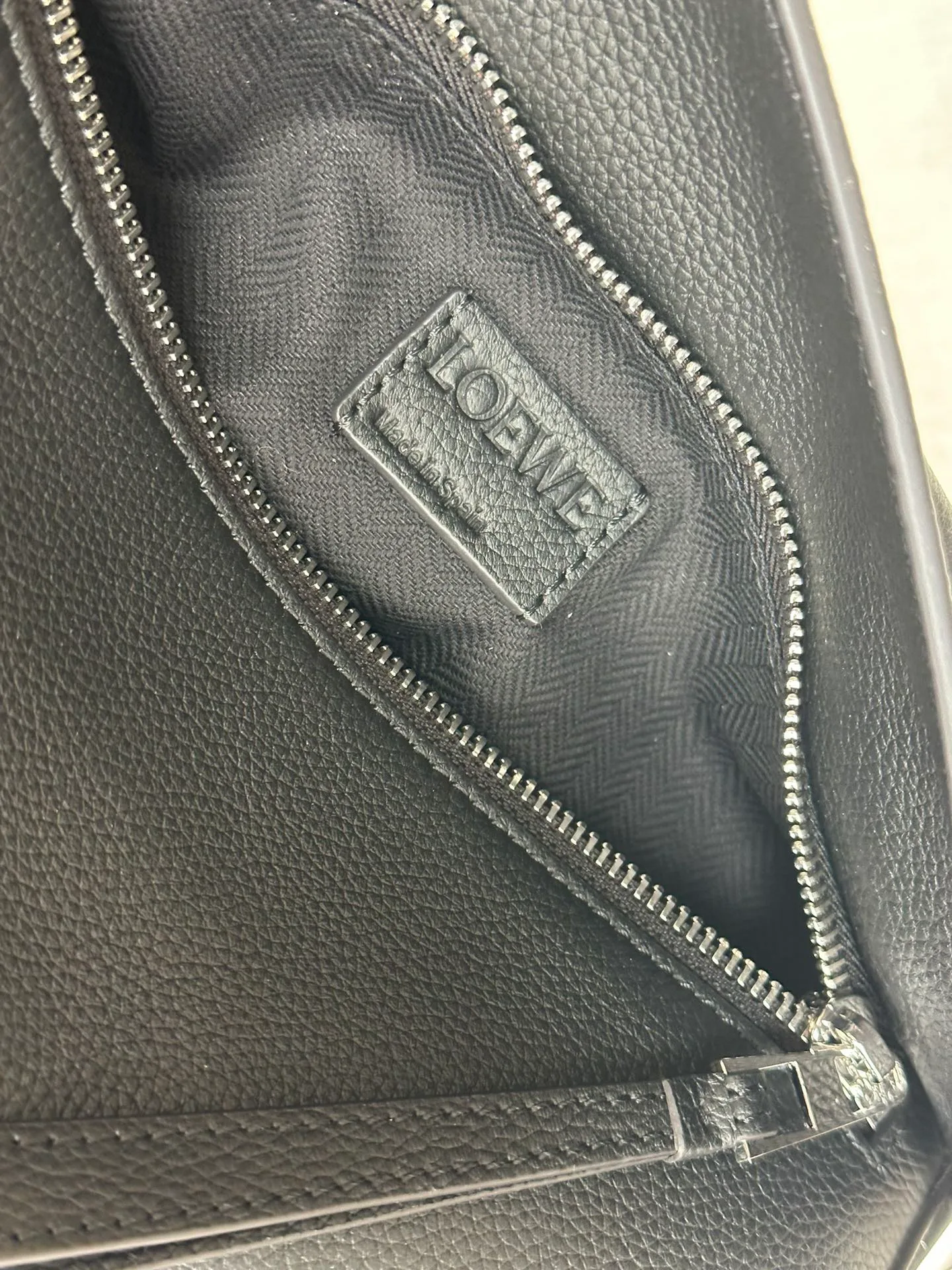 Классические Сумки Женские Loewe 13339536