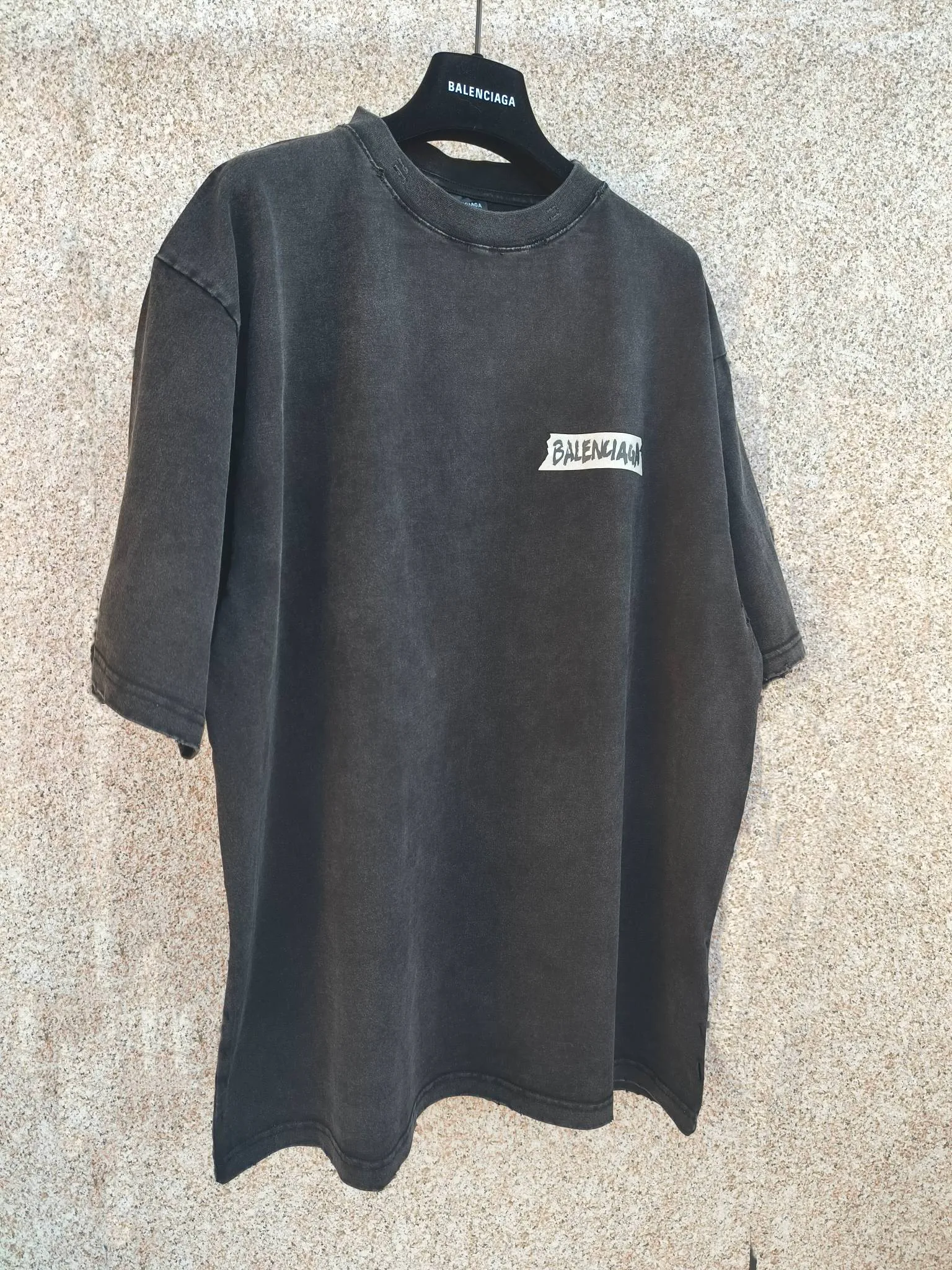 Футболки Женские Balenciaga 550261