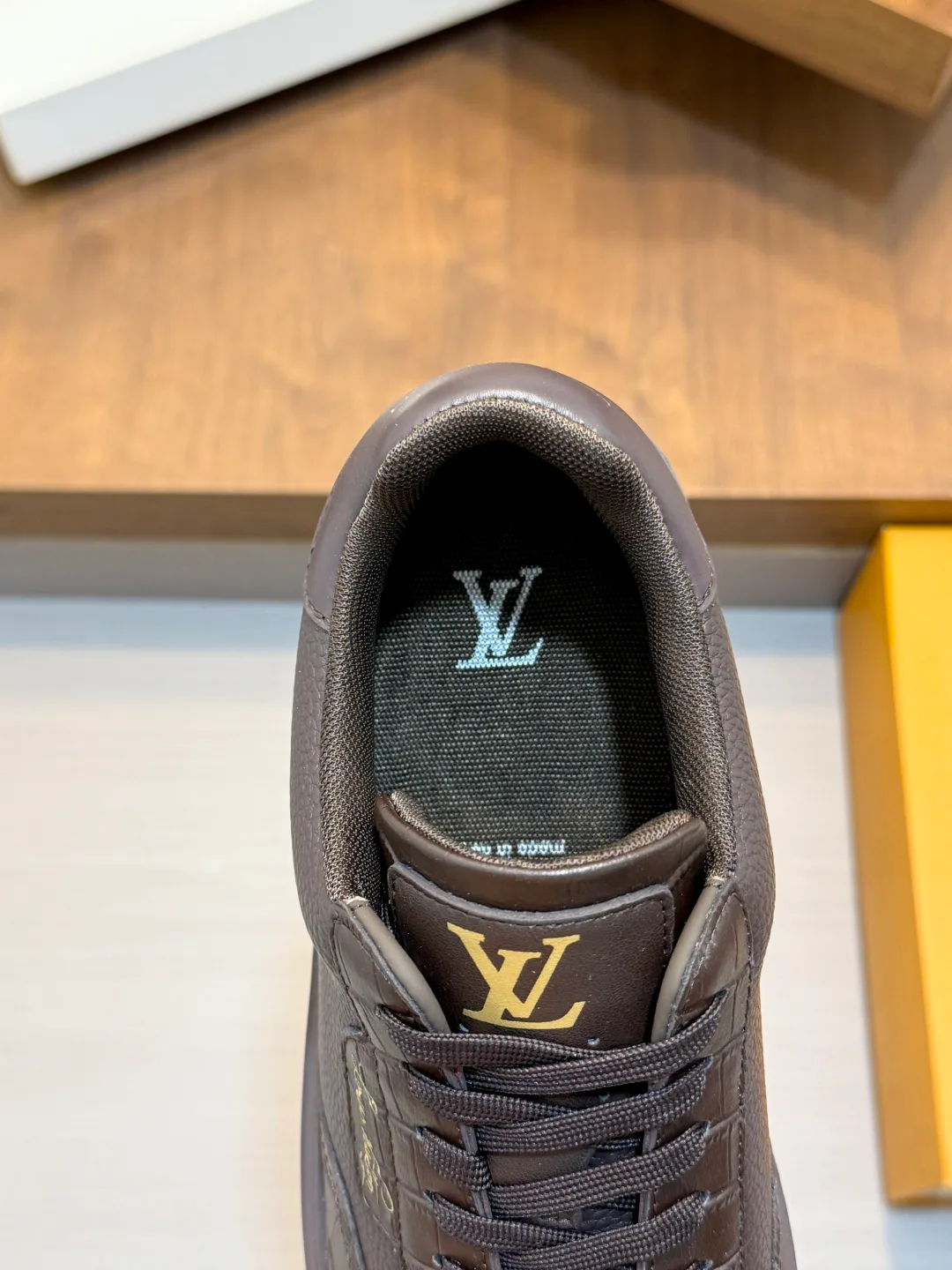 Кроссовки Мужские Louis Vuitton 18265104