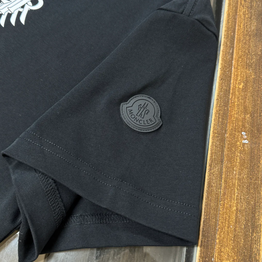 Футболки Женские Moncler 11668066
