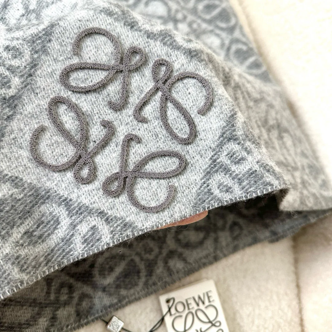 Шарфы Loewe 1020597