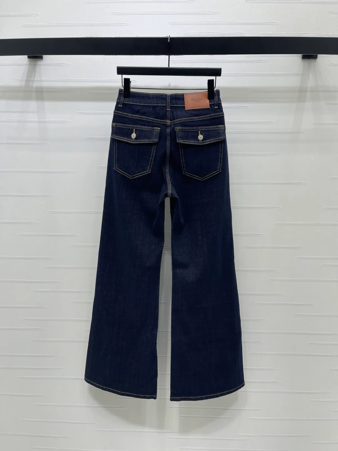 Джинсы Женские Prada 13136511