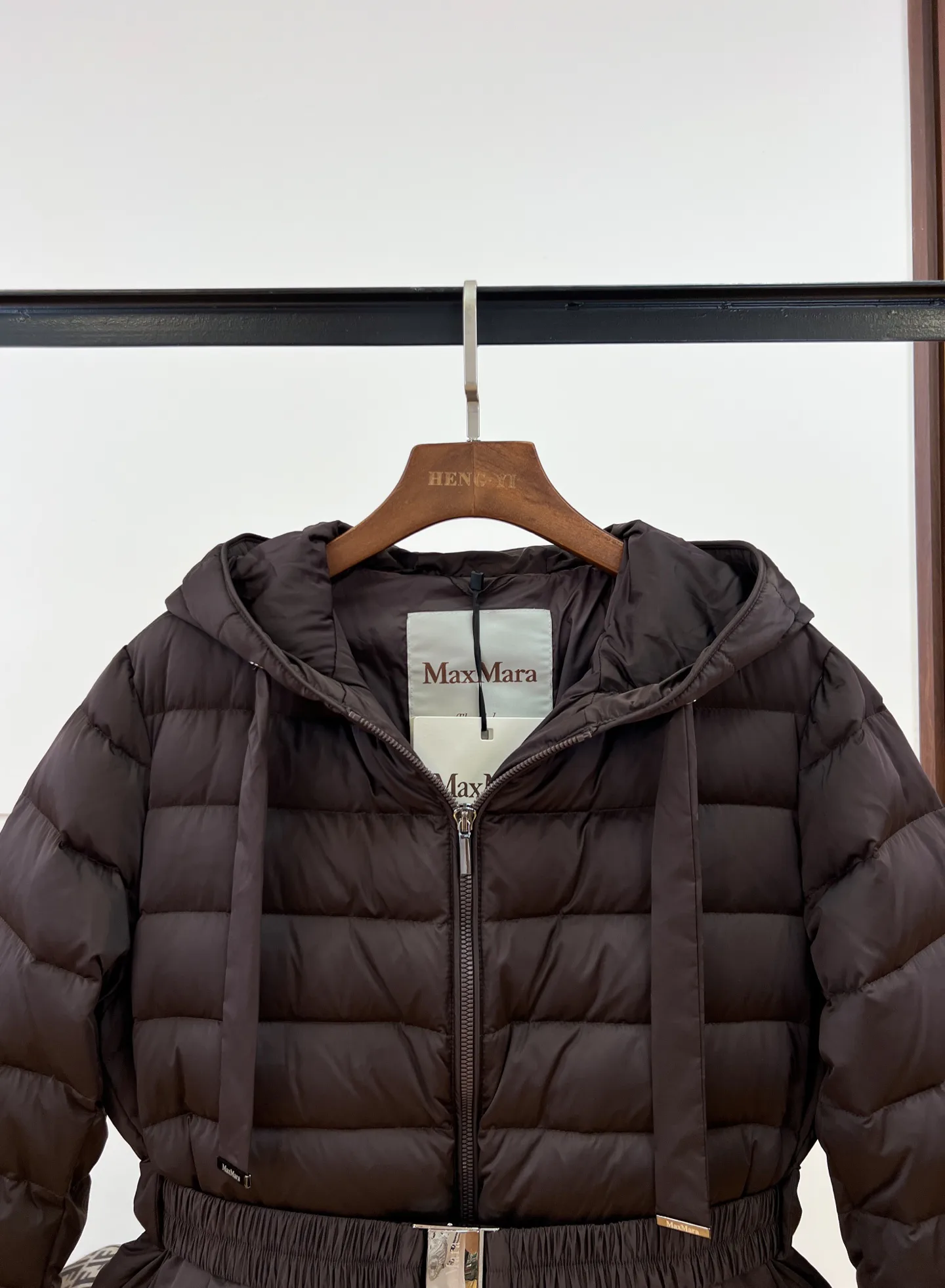 Куртки И Пуховики Женские Max Mara 17819559