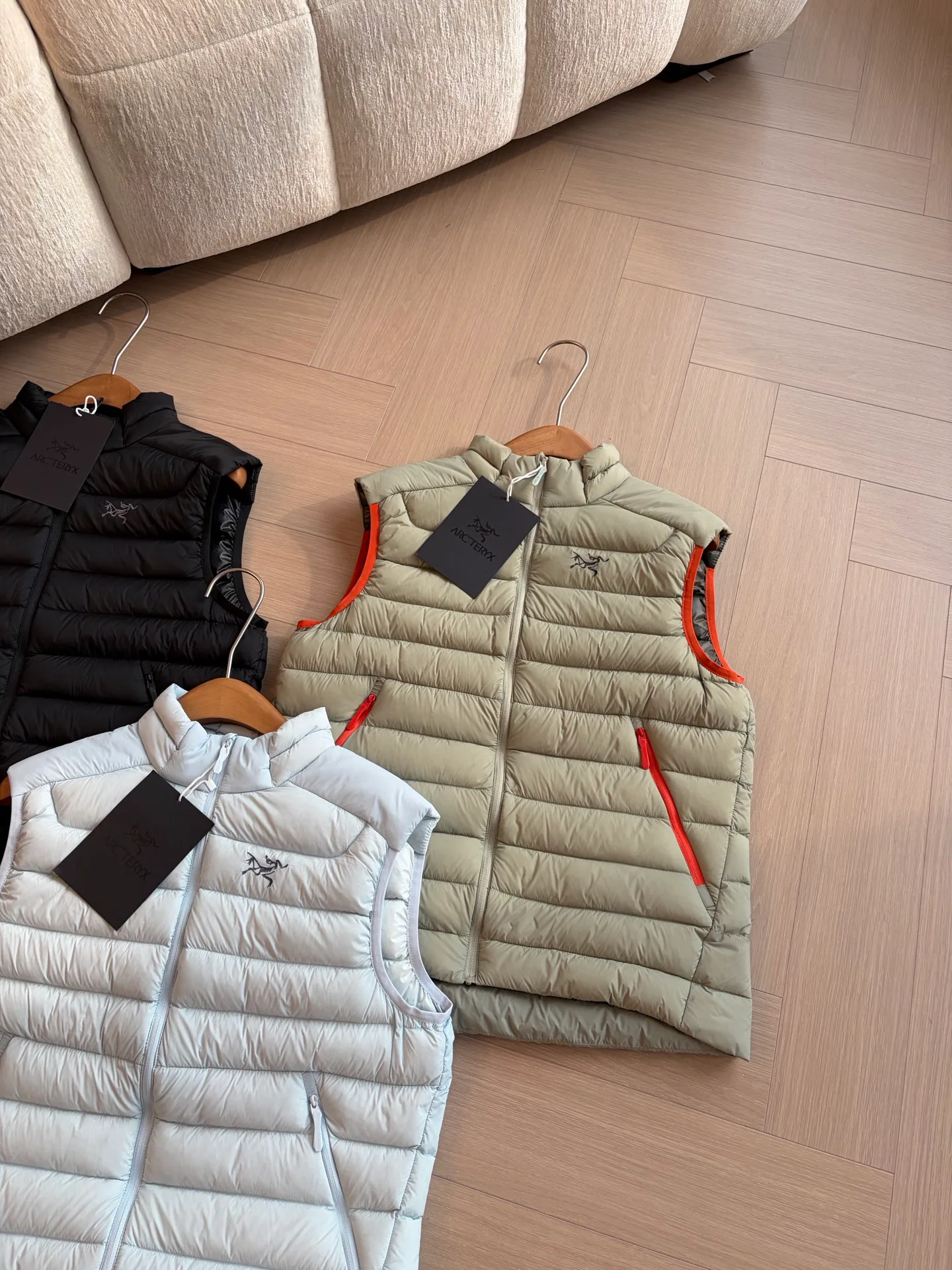 Жилеты Женские Arcteryx 18694641