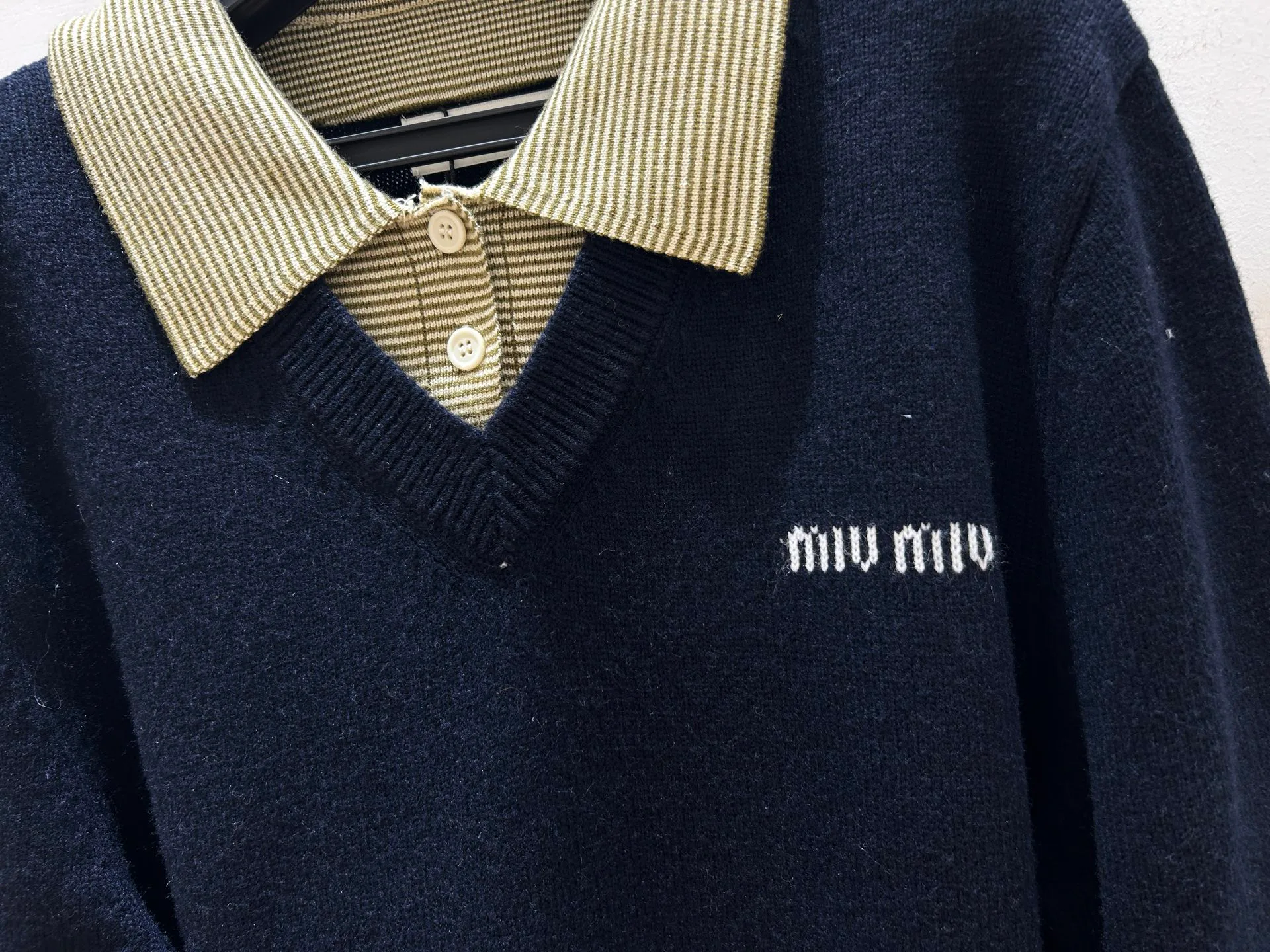 Джемперы И Свитеры Женские Miu Miu 17483520