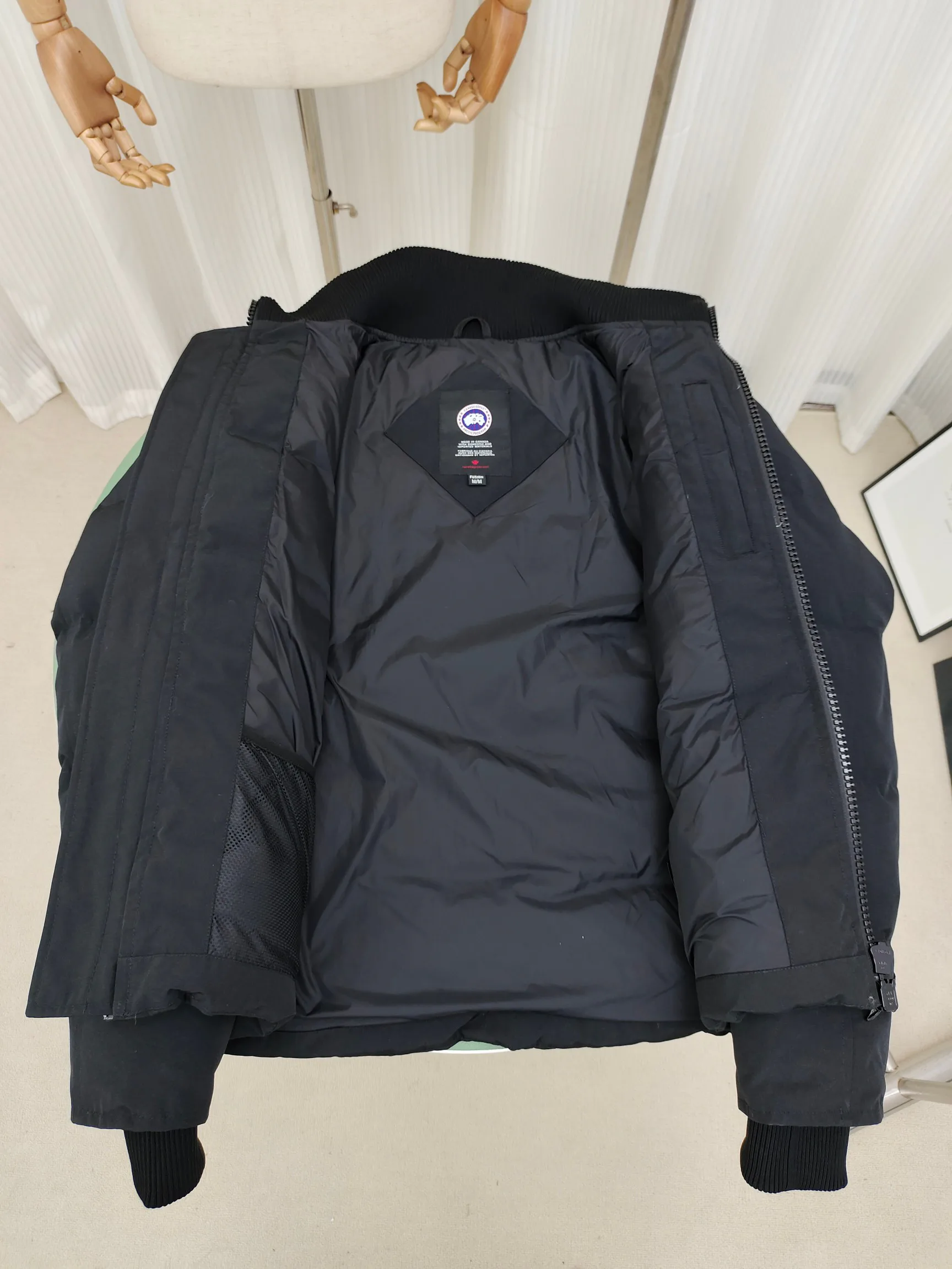Куртки И Пуховики Женские Canada Goose 2162123
